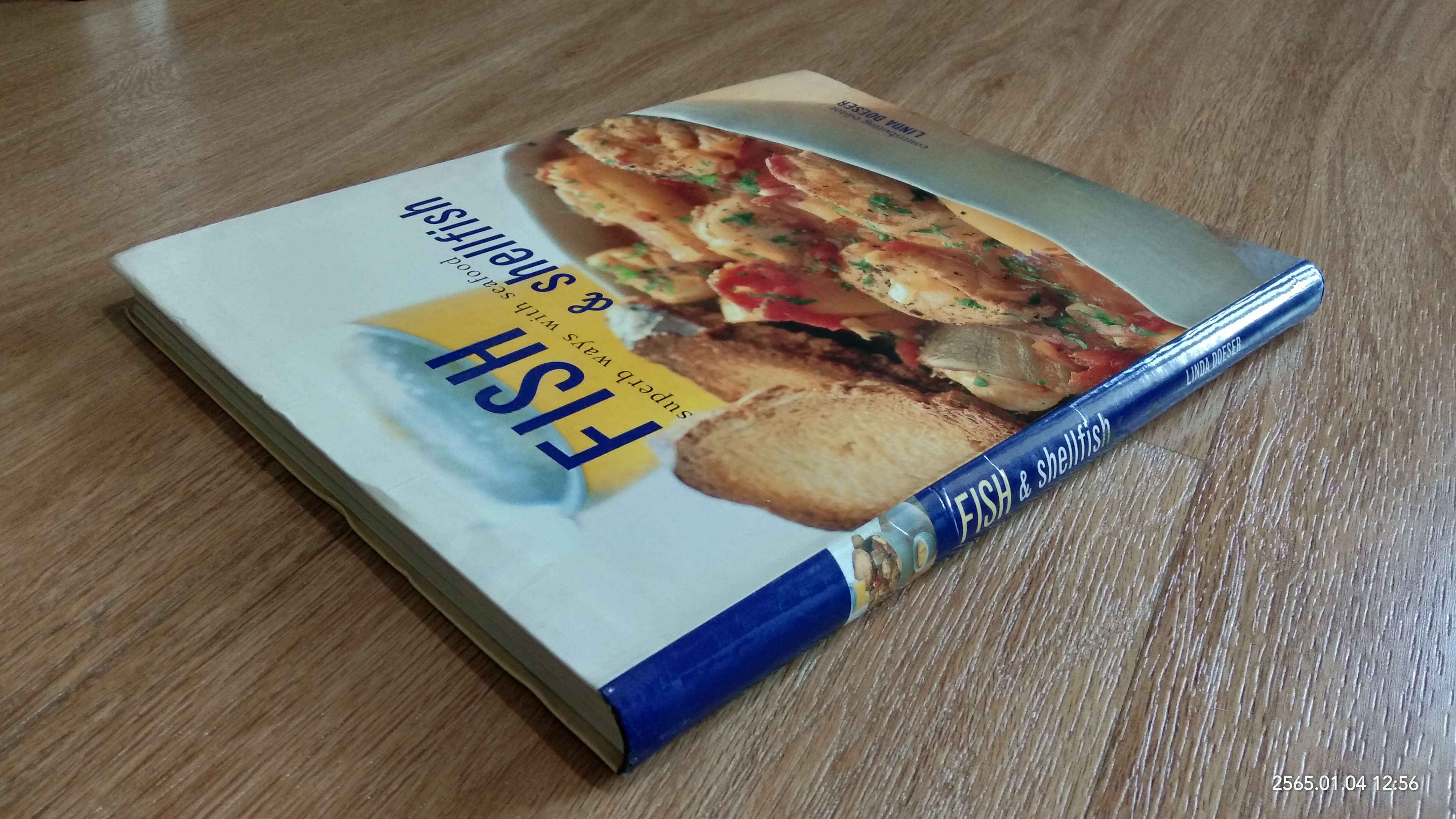 FISH & shellfish / LINDA DOESER