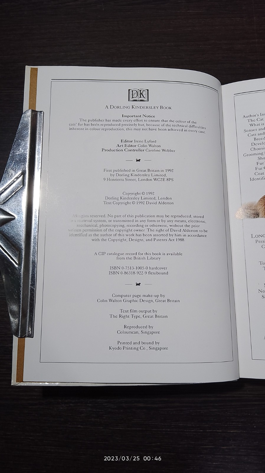 CATS / David Alderton