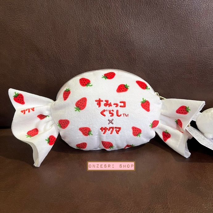 เซ็ตกระเป๋ารูปลูกอม & ตุ๊กตาไซส์ SS Sumikko Gurashi x Sakuma Strawberry Milk Candy กระเป๋าขนาด 10 x 13 x 9 ซม. / Tapioca ขนาด 5 x 4.5 x 4 ซม.