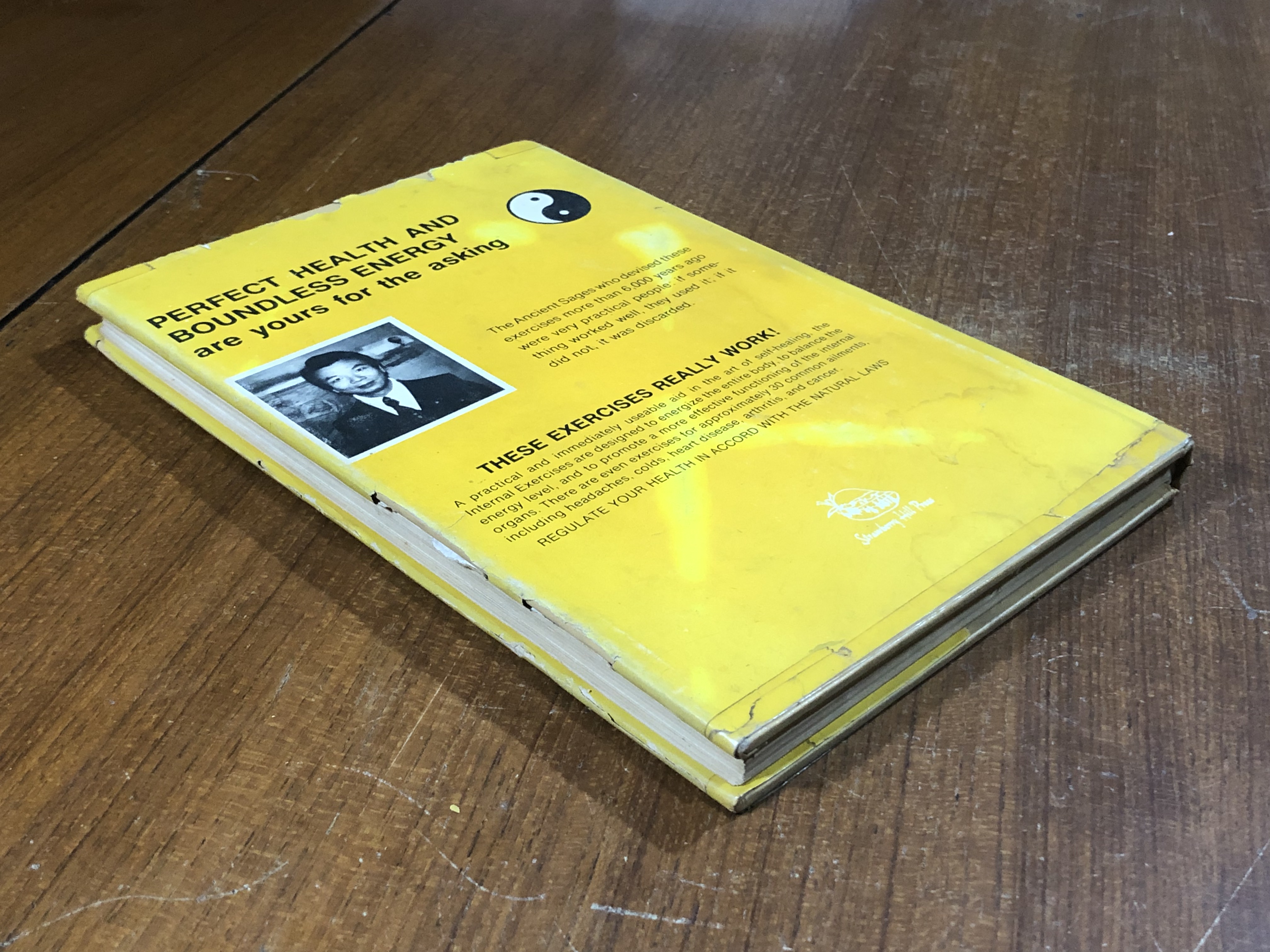 THE BOOK OF INTERNAL EXERCISES / Stephen T. Chang