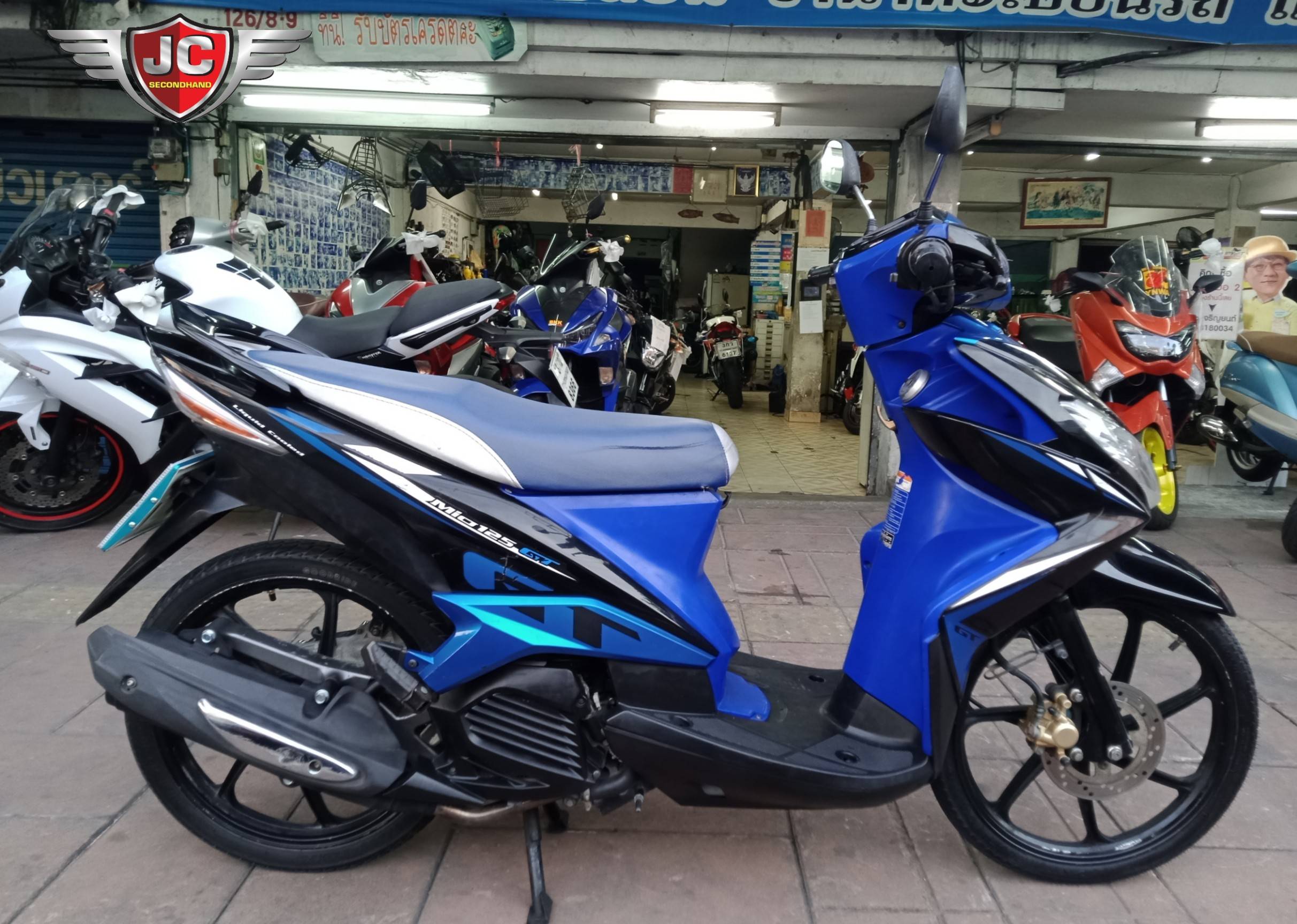 รถบ้านเข้าใหม่ YAMAHA MIO125GT จดทะเบียนปี55 เครื่องดีเดิม สตาร์ทติดง่าย ขับขี่ดี ชุดสีแท้ทั้งคัน ล้อแม็กแต่ง ยางใหม่กริ๊บ