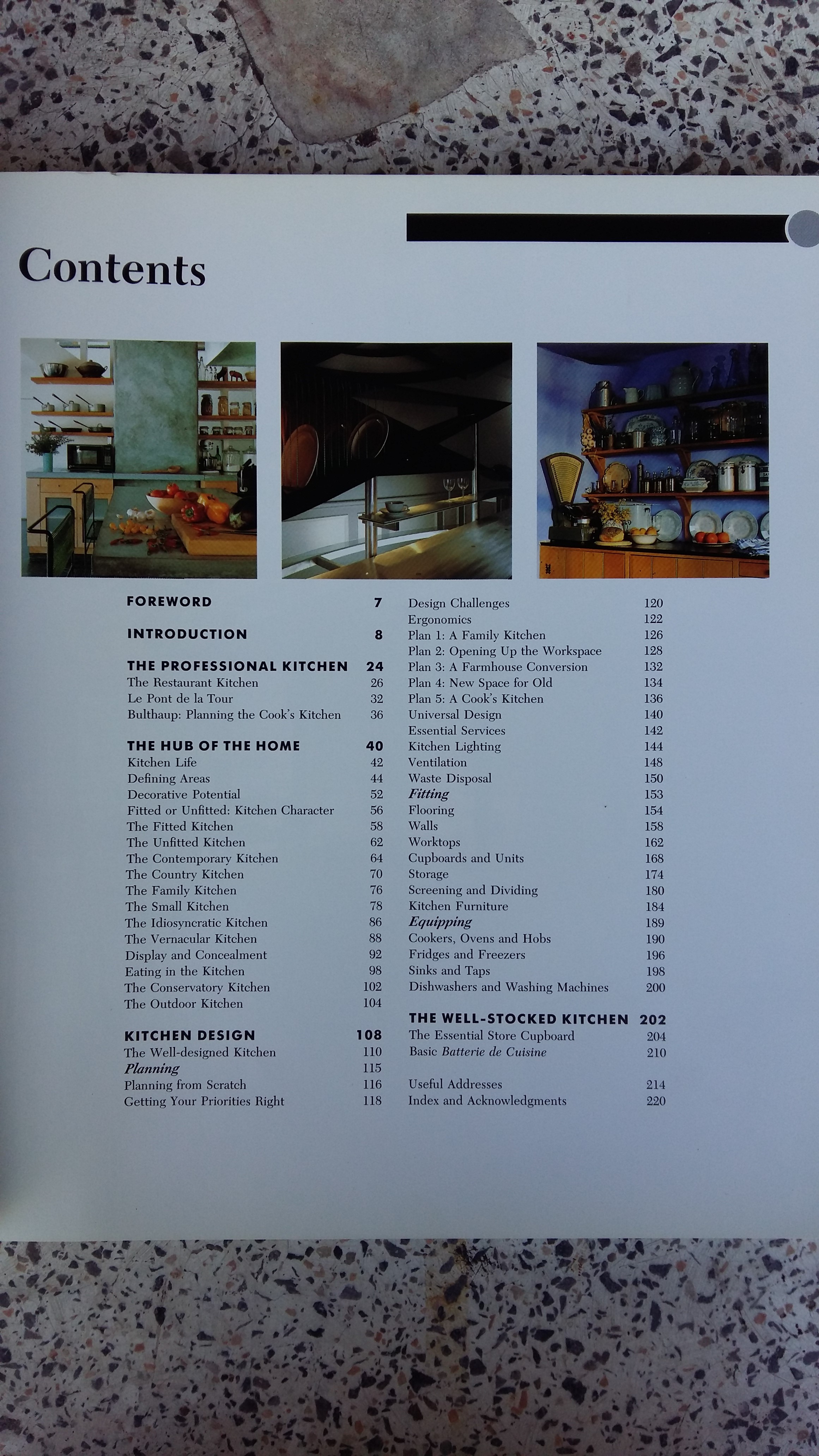 THE KITCHEN BOOK / TERENCE CONRAN