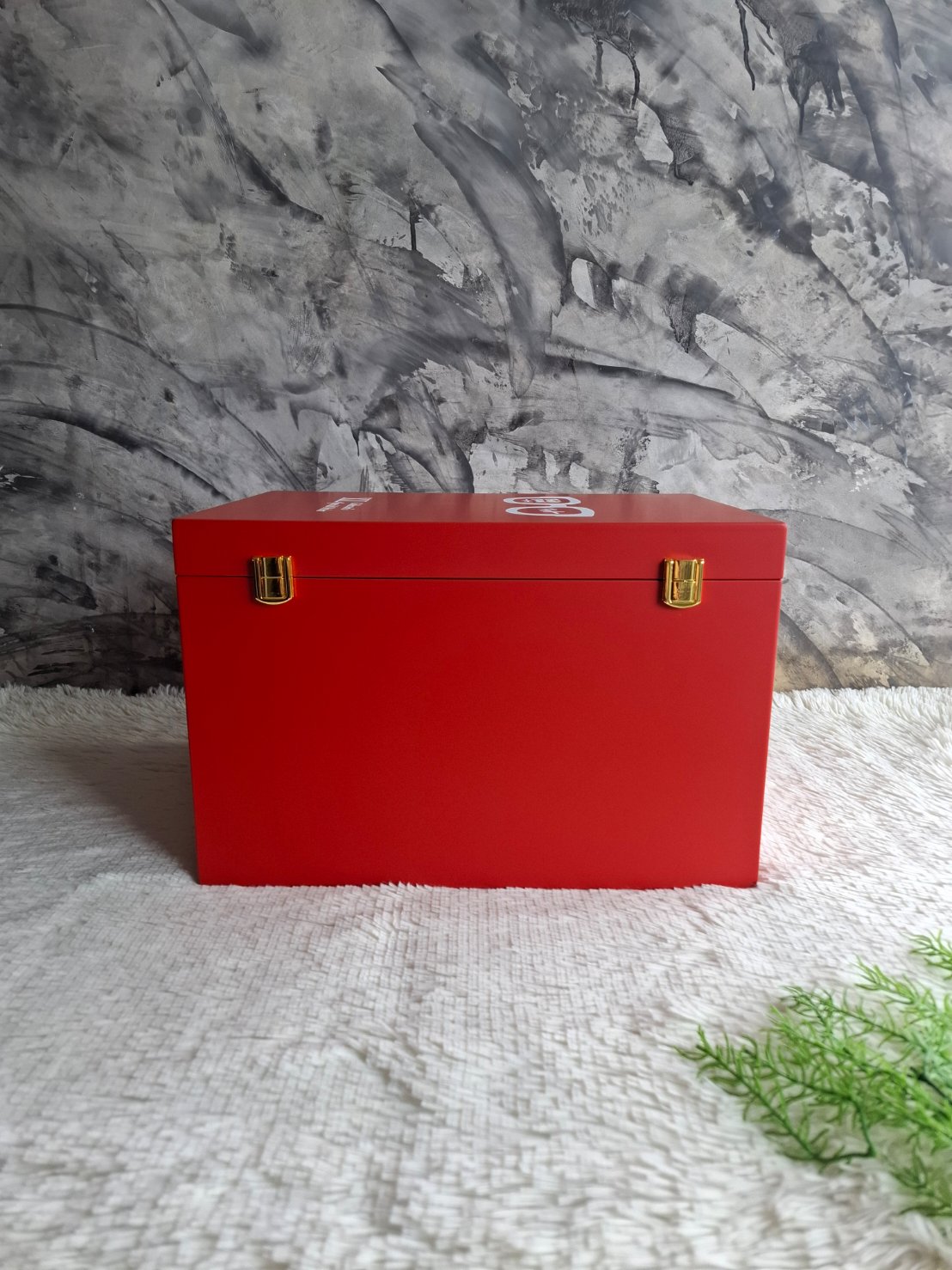 กล่องไม้ใส่งานโมเดลตุ๊กตา