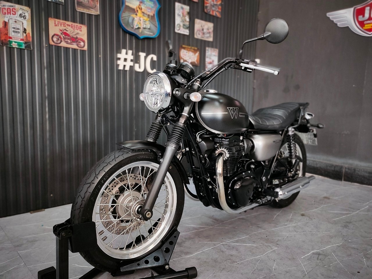 💥สายคลาสสิค ต้องโดรนแล้ว 📌 KAWASAKI W800 🏁STREET🏁 ปลายปี 2019 นางฟ้านางสวยใส 🏍️