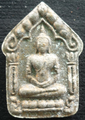 ขุนแผนเนื้อผงพรายกุมาร หลวงปู่ทิม อิสริโก