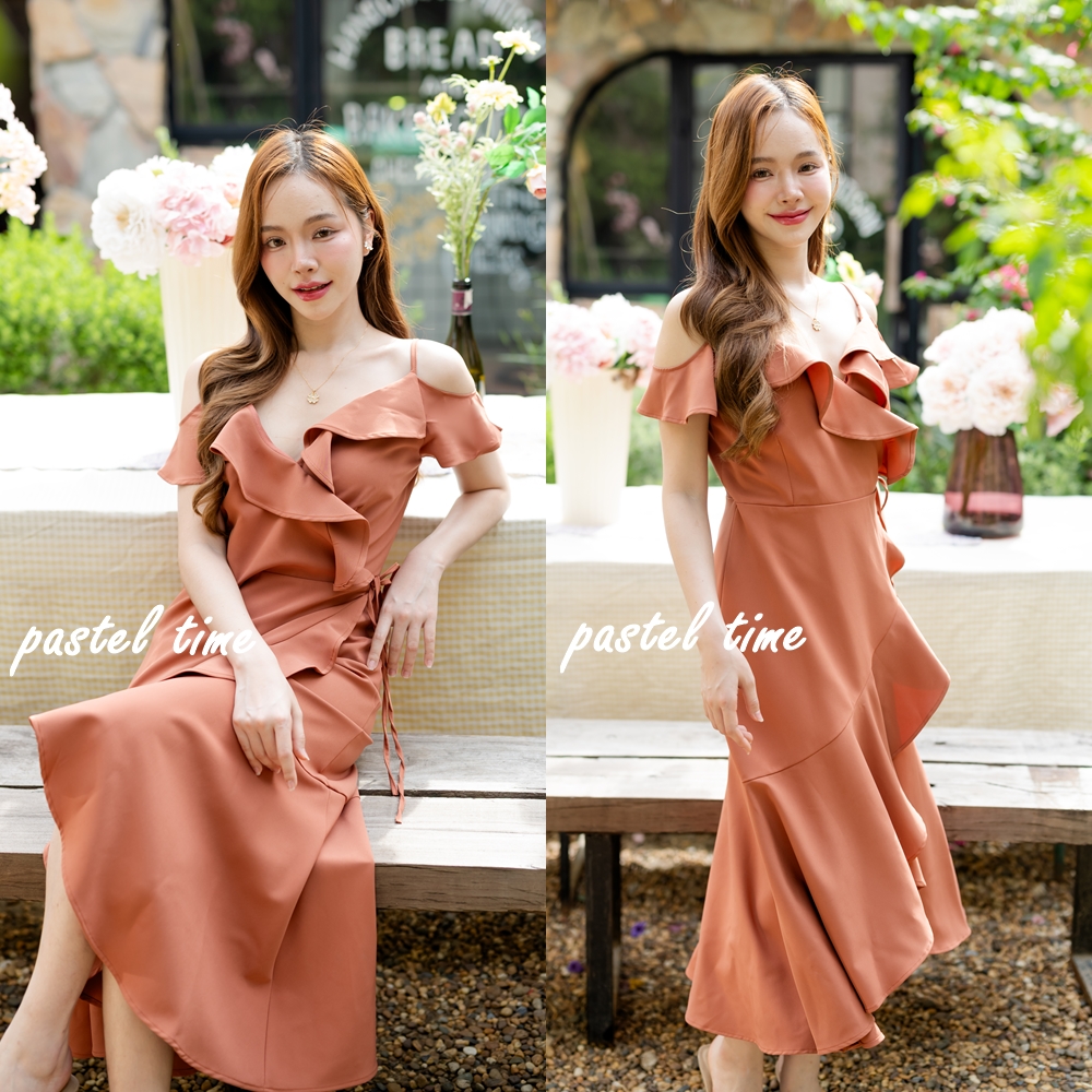 Nella Ruffle Shoulder Dress - สีน้ำตาลอมส้ม