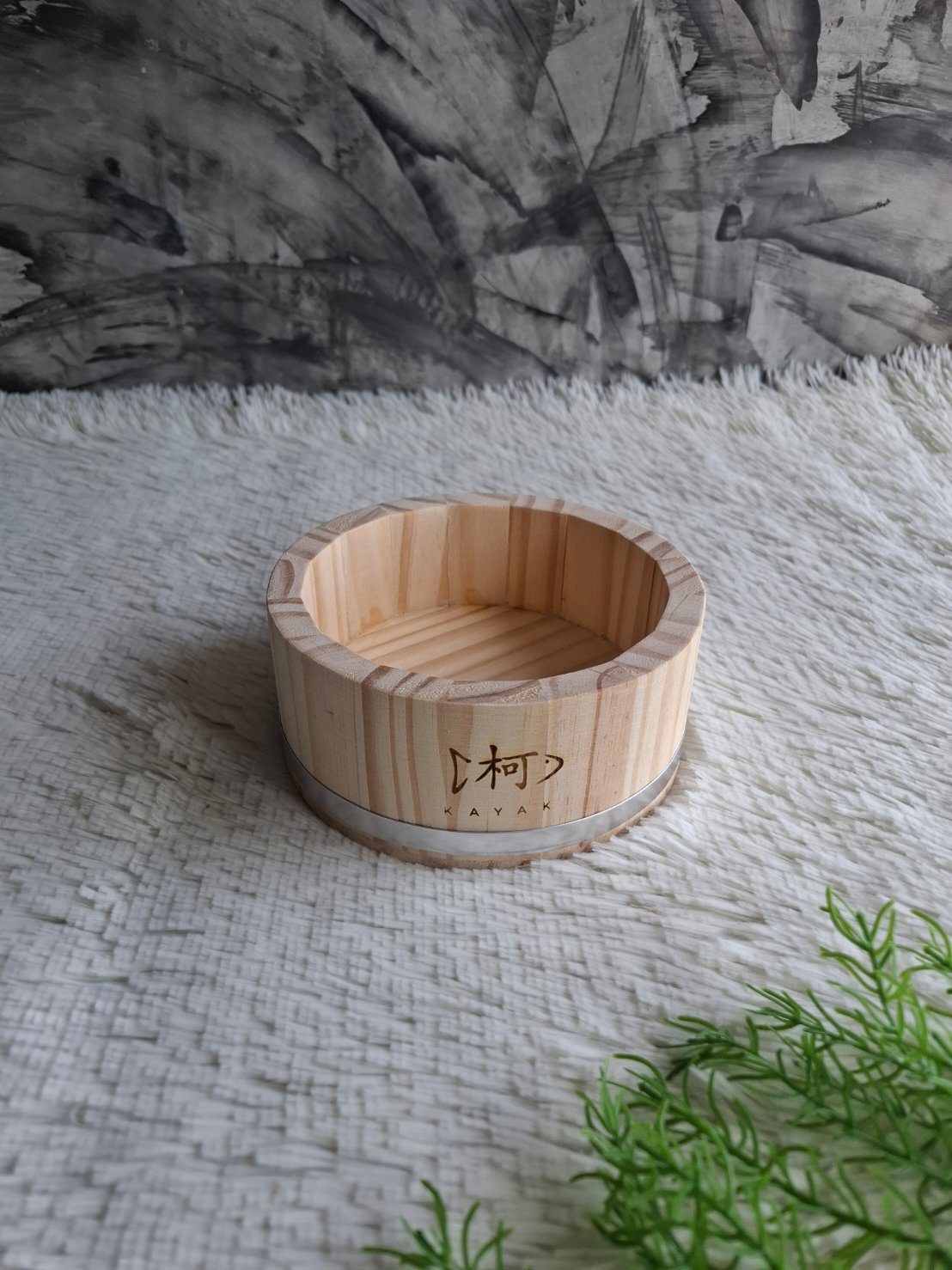 ถาดไม้สนทรงกลมใส่ข้าว