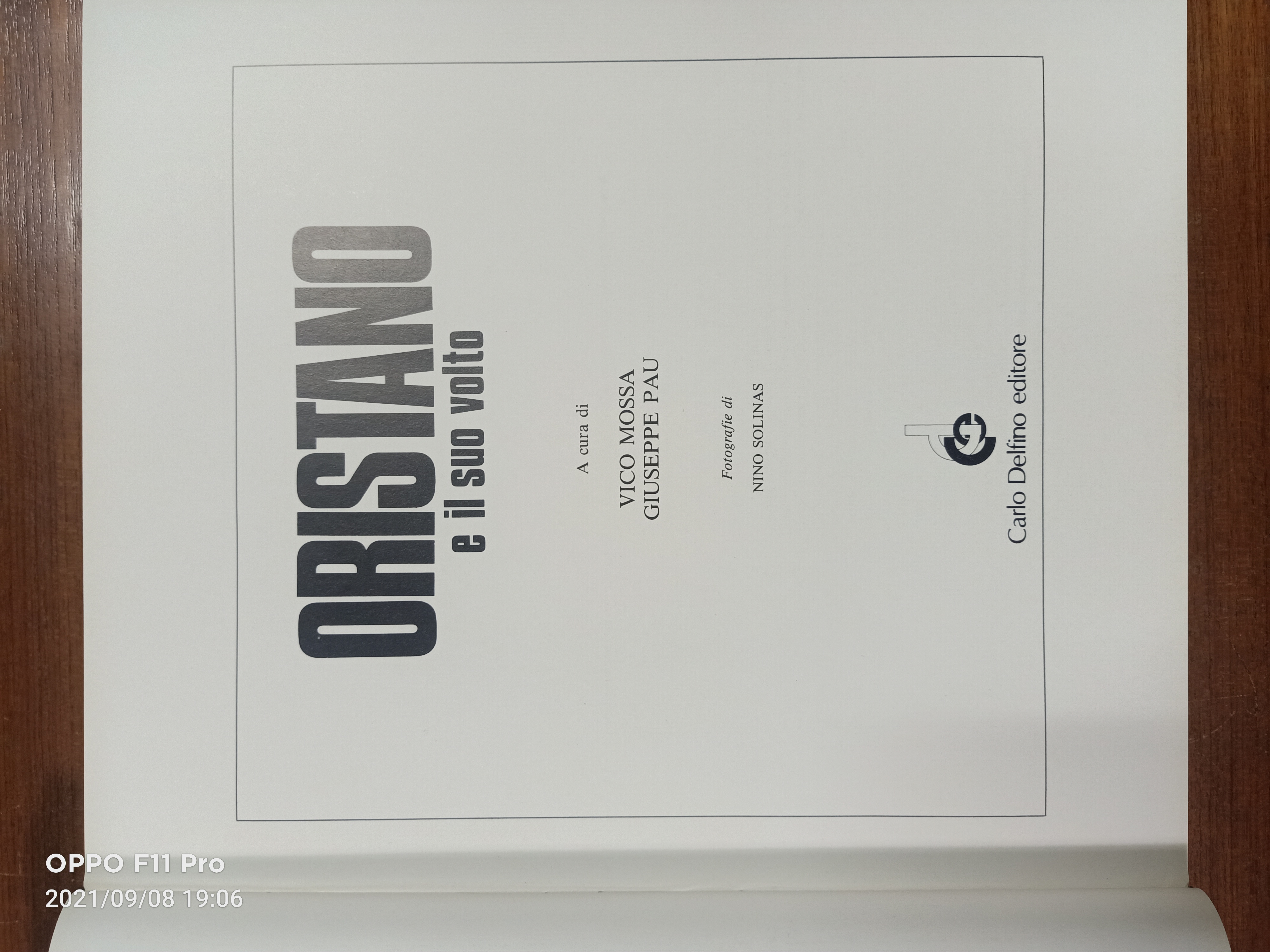 ORISTANO eil suo volto(หนังสือเล่มนี้สภาพไม่สมบรูณ์ด้านปกในตามรูปที่ถ่าย) / VICO MOSSA GIUSEPPE PAU