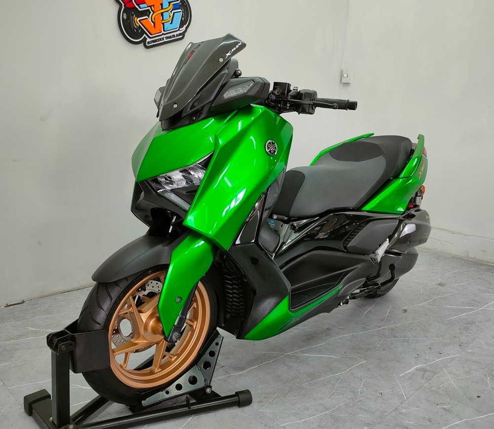 💸 เขียวเหนี่ยวทรัพย์ 💸 All New XMAX300 จดปลายปี2023 ไมล์แท้ 1️⃣พันโล "จัดทรงพร้อมร่อน