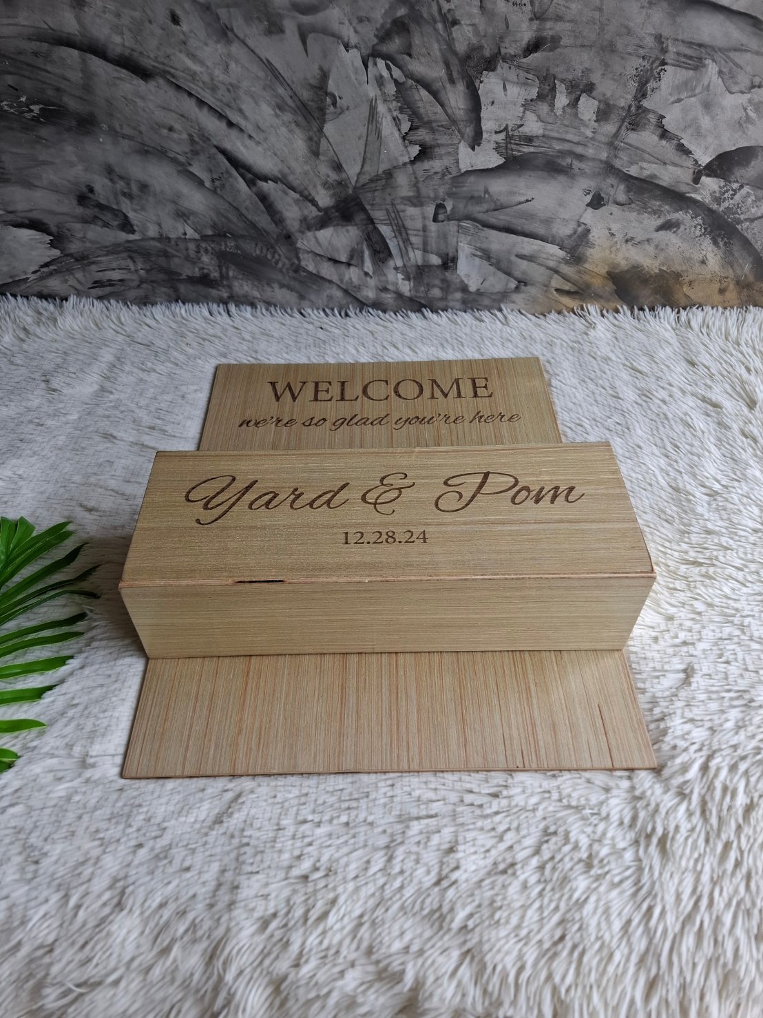 กล่องป้ายแขวนผนัง