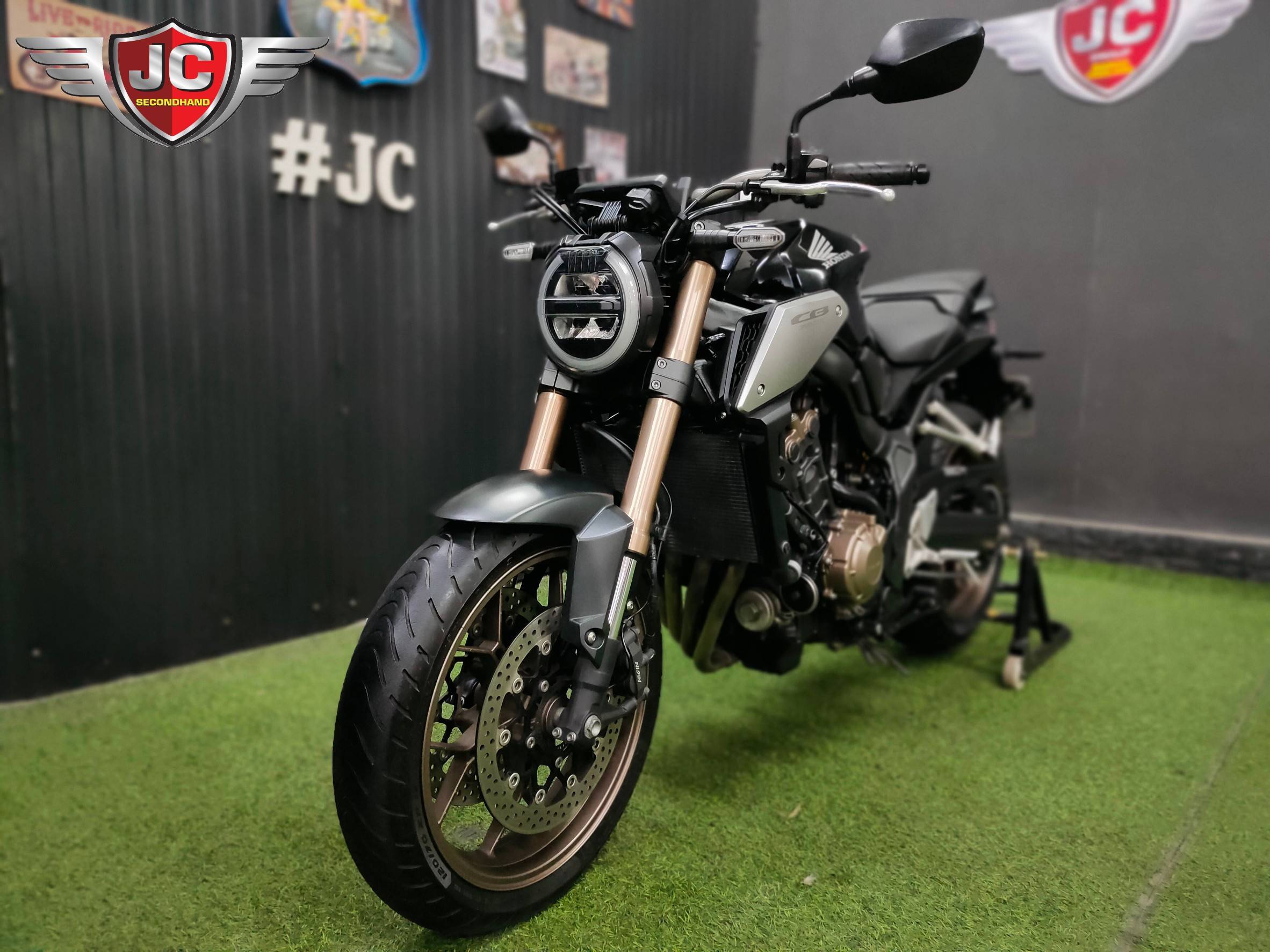 📢 HONDA CB650R ABS ปี 2019 สวยเดิมมือเดียวแบบนี้....ต้องจัดแล้วป่ะ⁉️