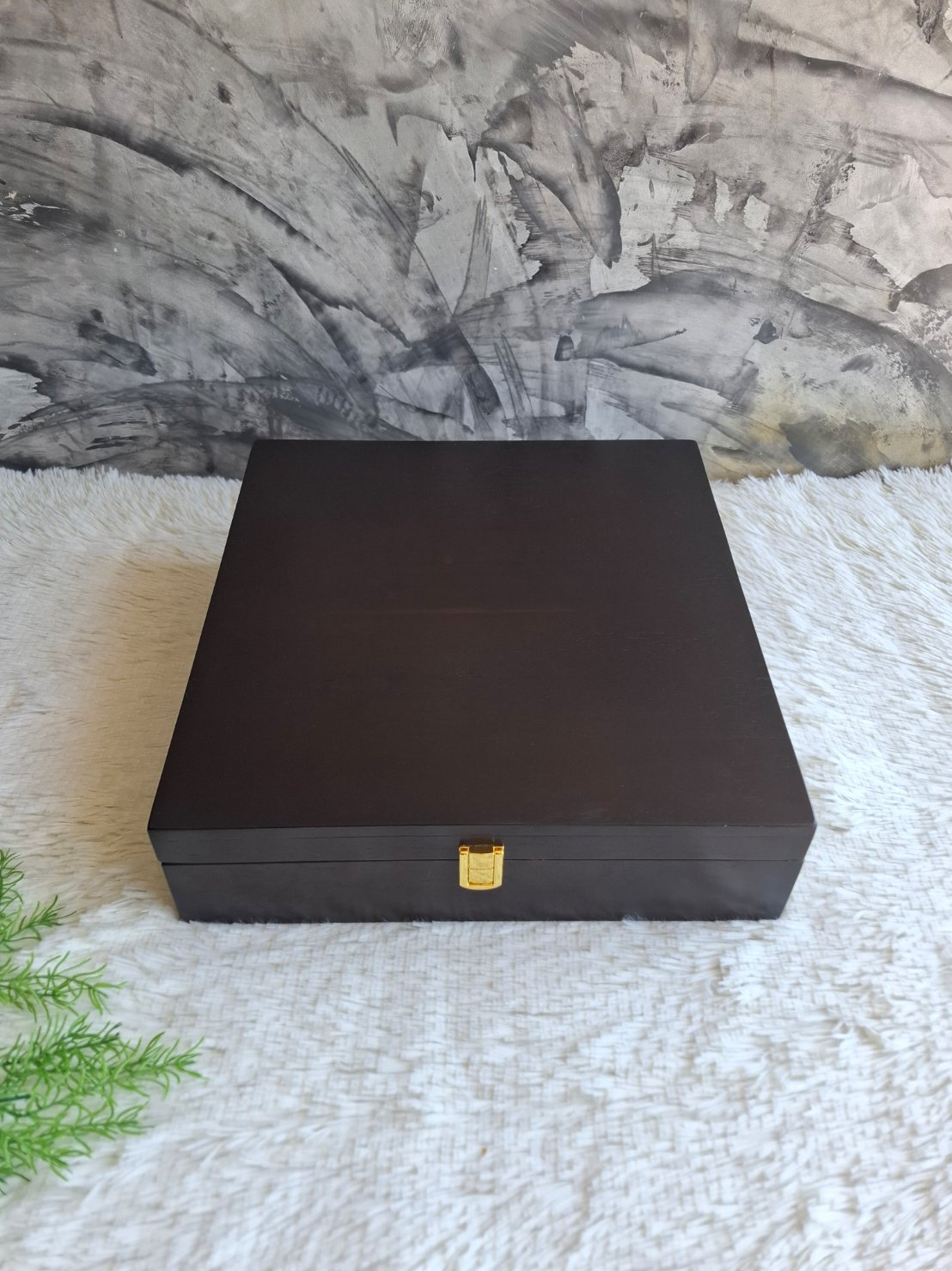 กล่องไม้ใส่อาหาร (ภายในโรงแรม)