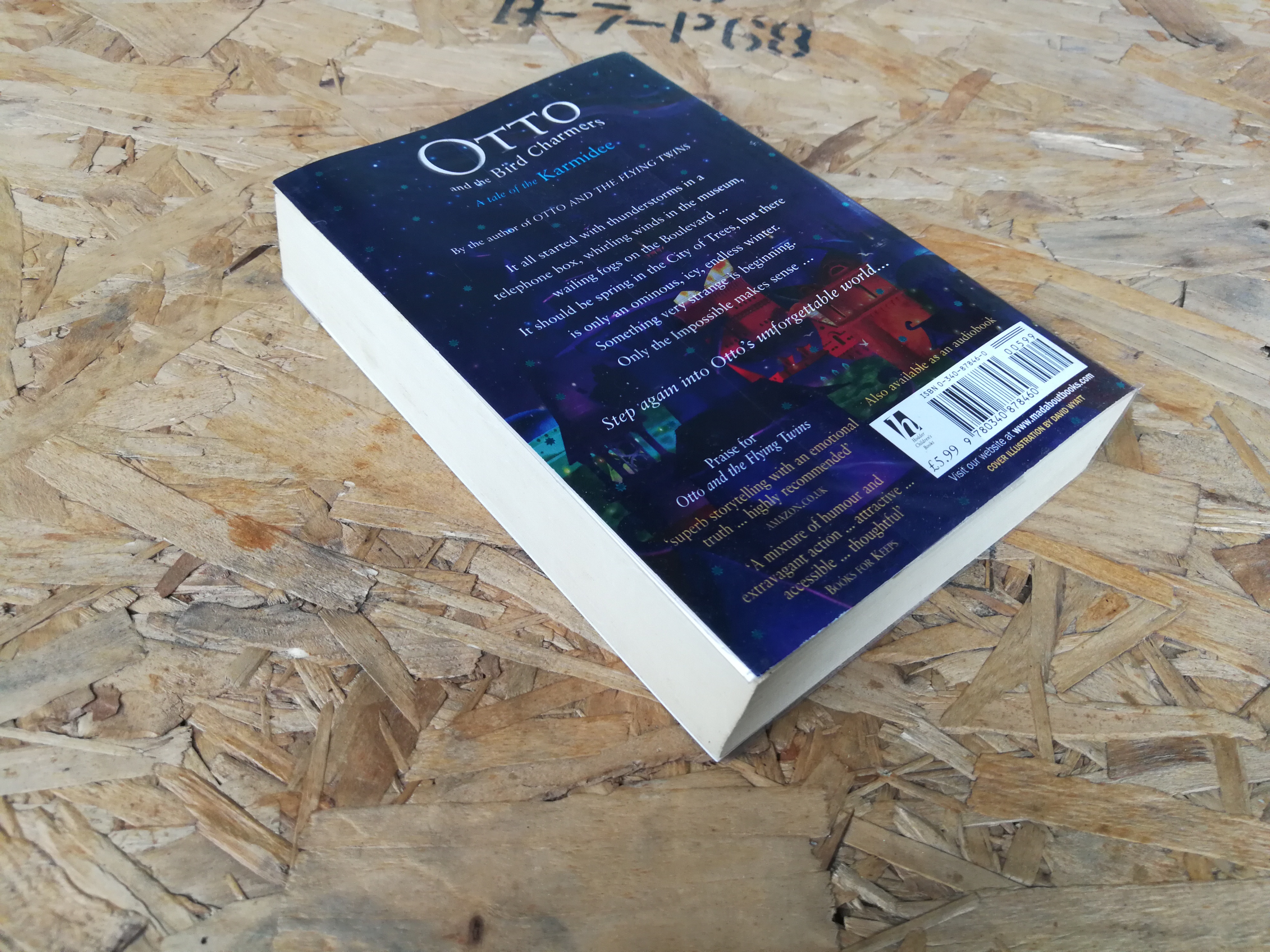 OTTO and the Bird Charmers / CHARLOTTE HAPTIE