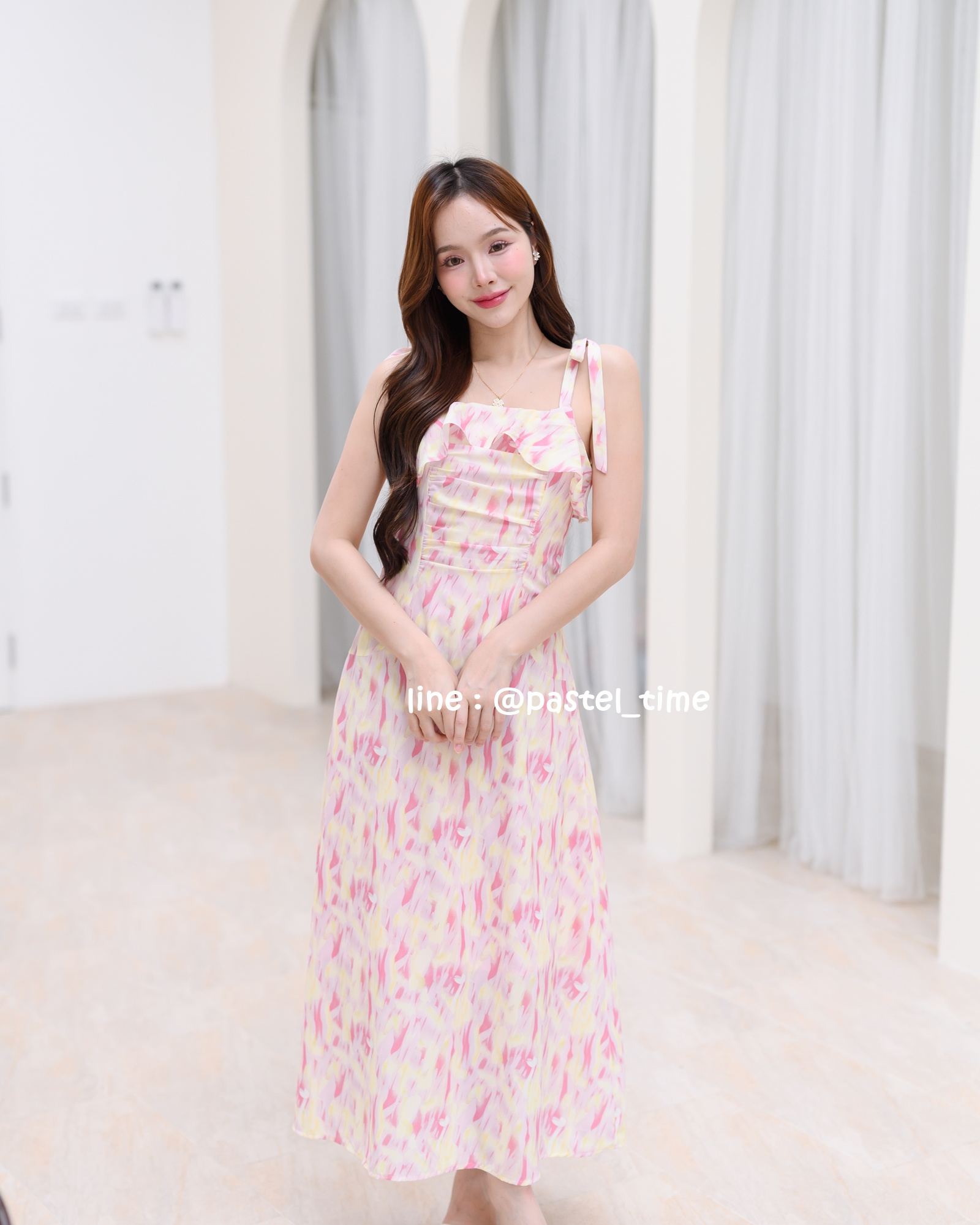 Love in a mist Maxi dress – ลายสีน้ำโทนสีชมพู