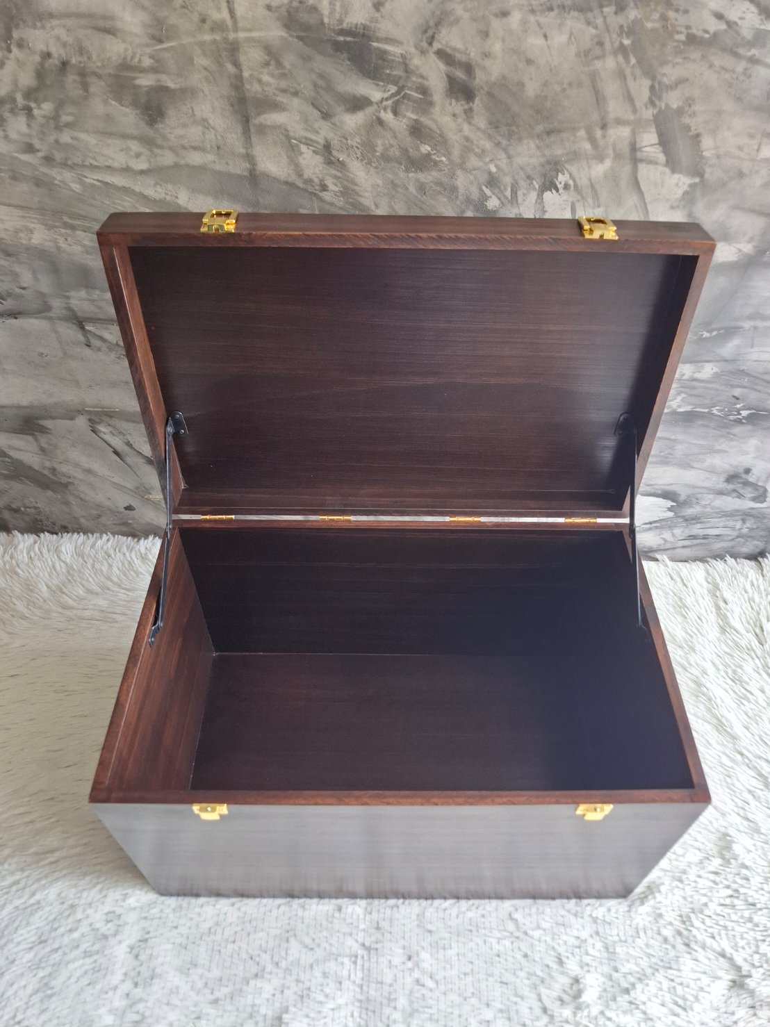 กล่องไม้ใส่งานโมเดล