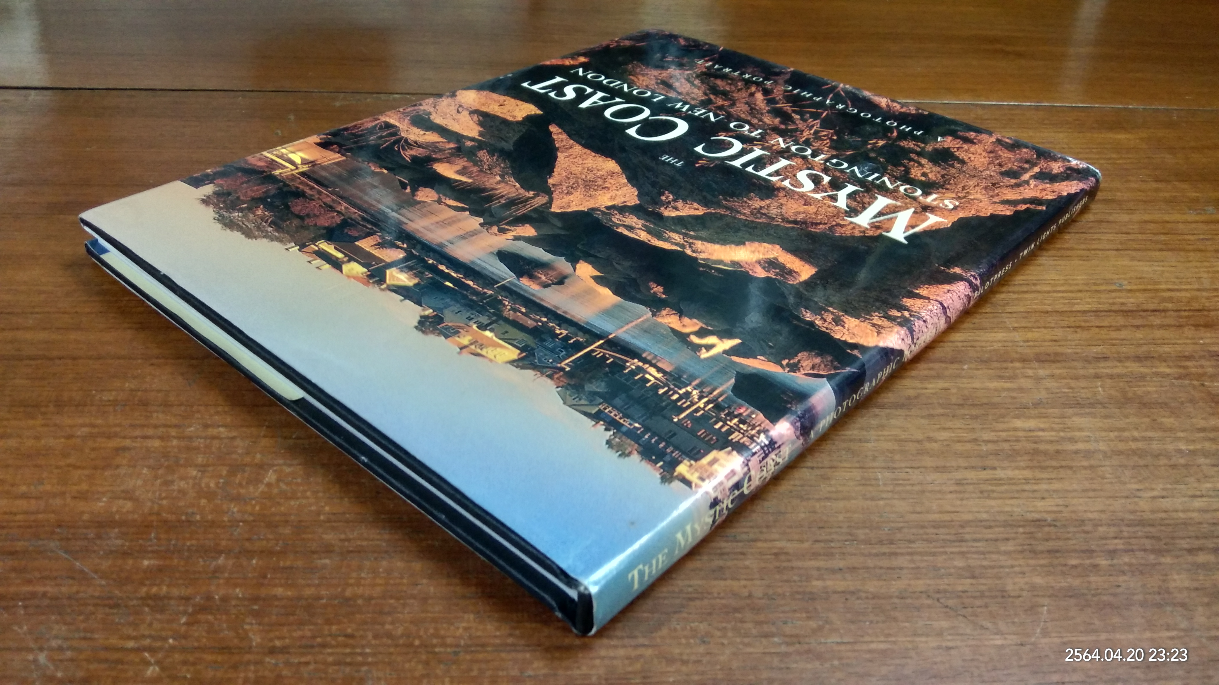 THE MYSTIC COAST STONINGTON TO NEW LONDON