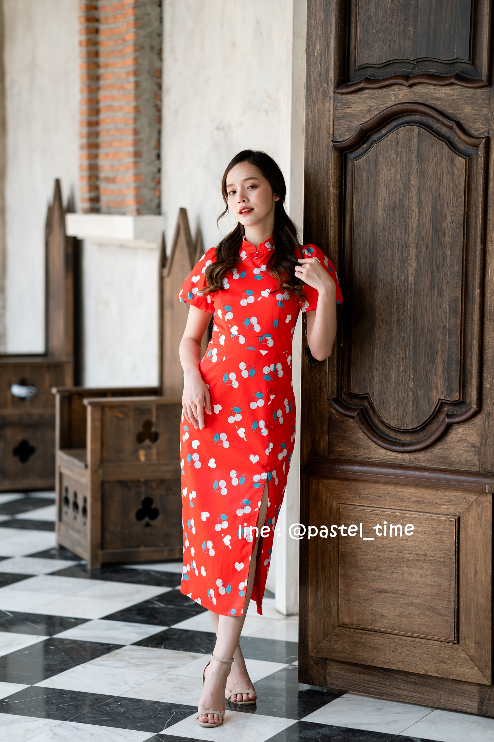 Cherry Ang Pao Dress เดรสกี่เพ้าคอจีนสีแดง