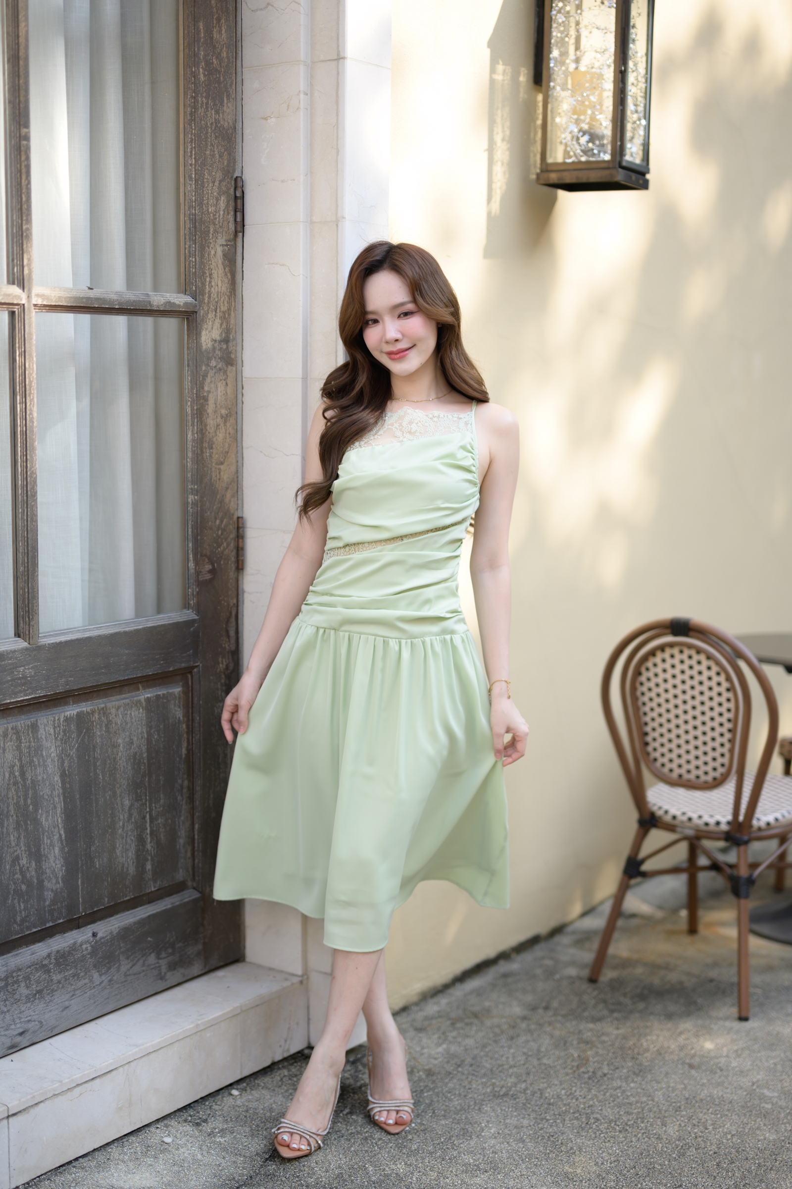 Elise Draped Lace Midi Dress : สีเขียว [Made by Pastel Time]
