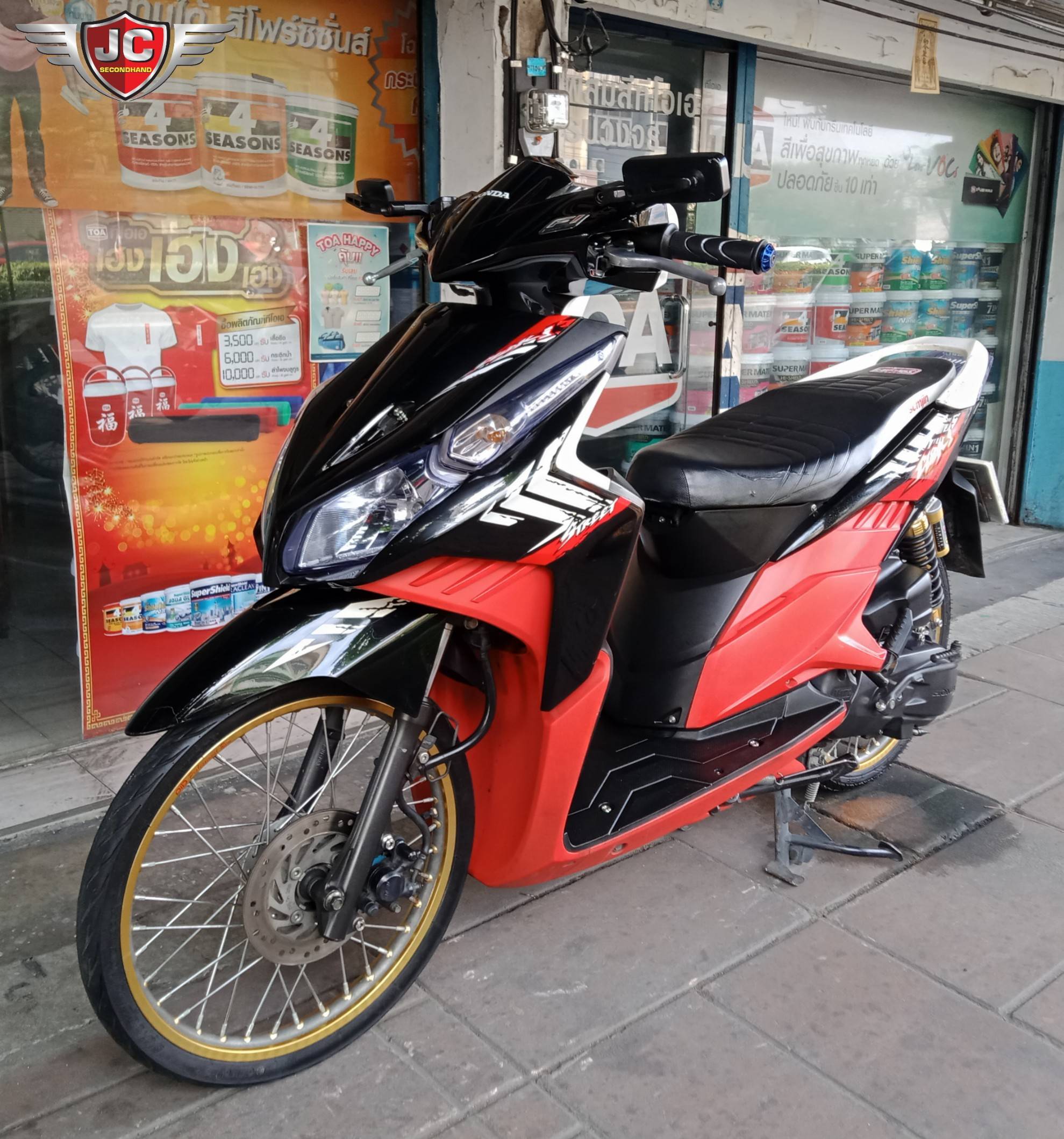 เข้าใหม่อีกคัน "รถบ้านมือเดียว" HONDA CLICK110I combi brake จดทะเบียนปี54 ตัวไมล์ขาวแล้ว เครื่องดีเดิมๆ ชุดสีสวยแท้ทั้งคัน ตำหนิน้อยมาก