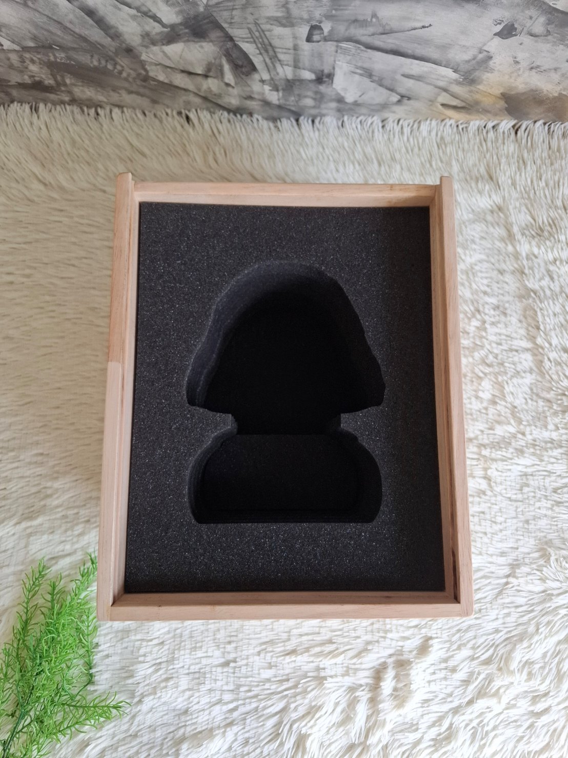 กล่องไม้ใส่โมเดล