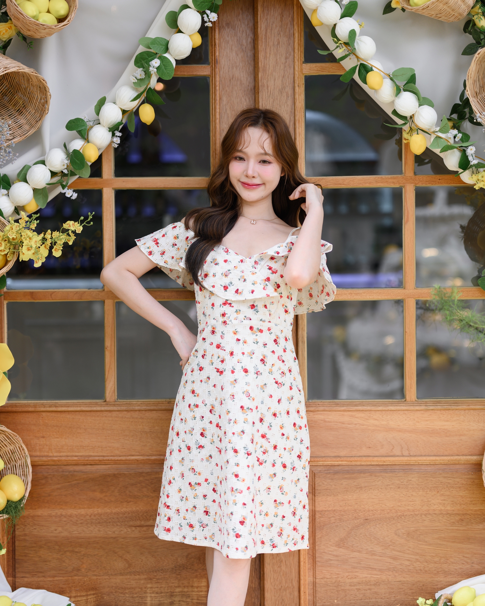 Hanano Yume Off-shoulder Dress