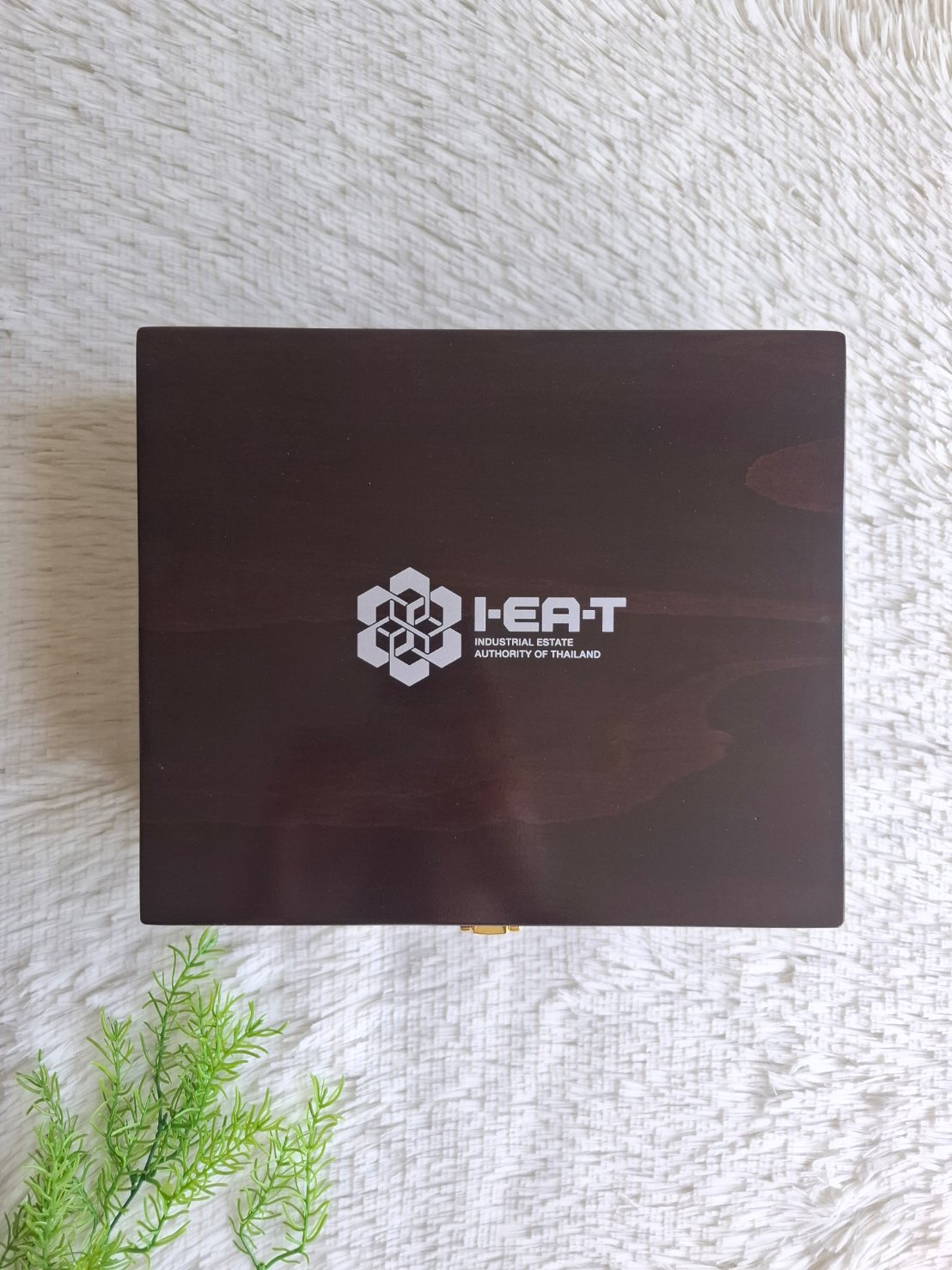 กล่องไม้ใส่ชุดน้ำหมึก+ปากกา