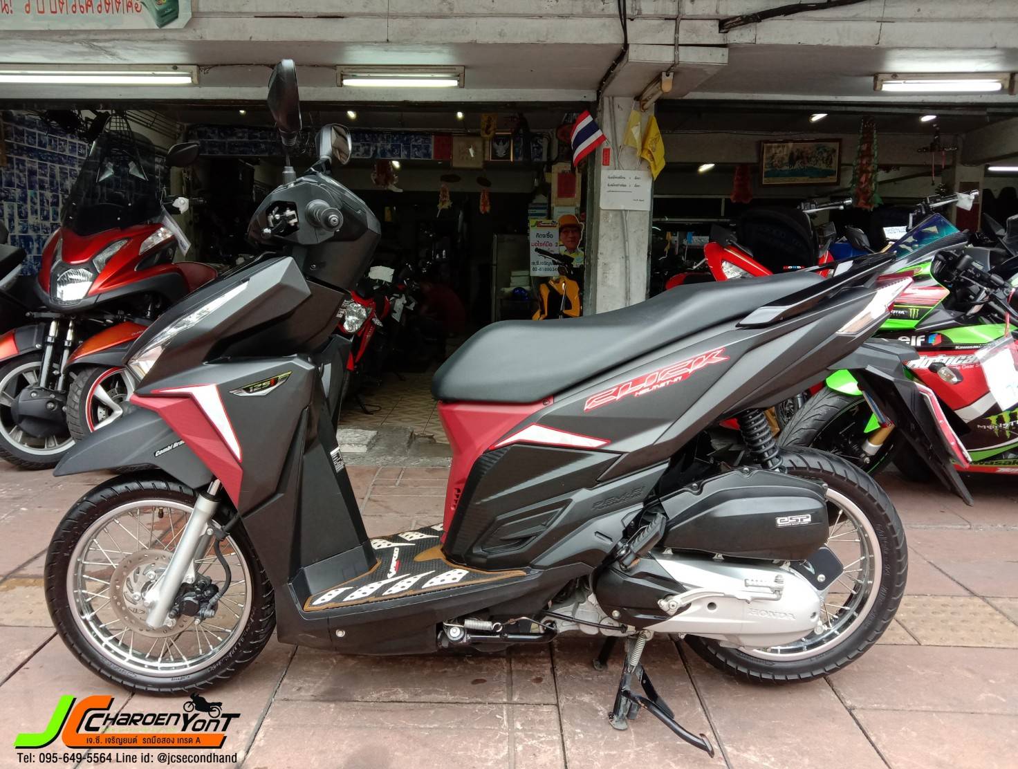 ใหม่กว่านี้ก็ป้ายแดงแล้ว !! HONDA CLICK125i LED idlingstop ''1,xxx โล'' จดทะเบียนกลางปี 61 เป็นรถบ้านแท้มือเดียว สภาพโคตรเป๊ะ 98% เครื่องไม่ต้องสืบ