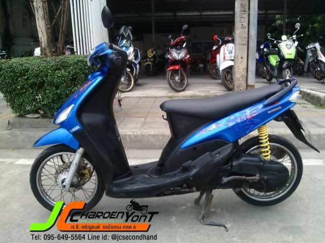 มาใหม่ครับ รถบ้านเดิมๆ Yamaha Mio ตัวแรก ปี 49 (ลายภาษาจีน) รถสภาพดี ชุดสีเดิม แท้ทั้งคันครับ
