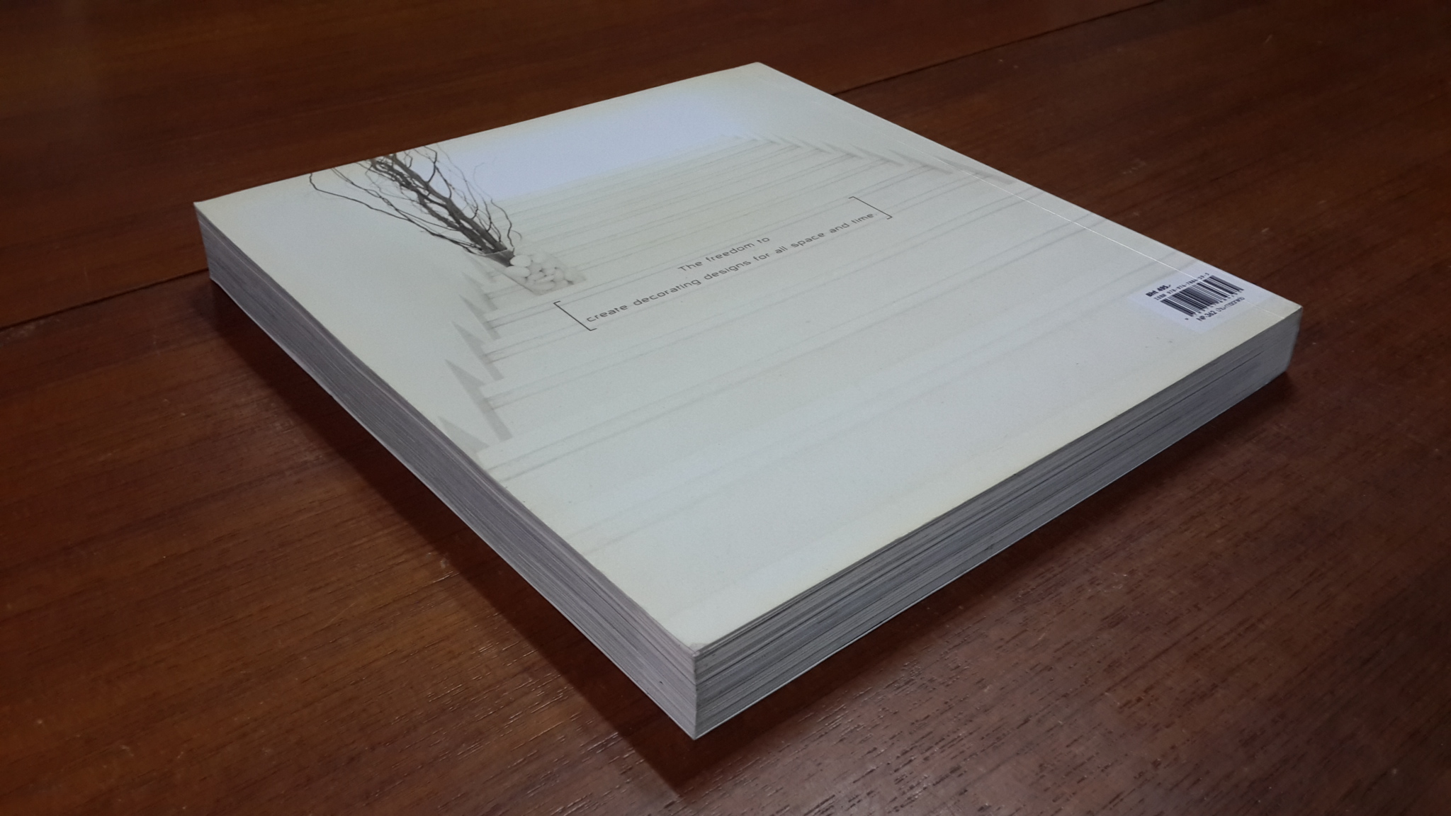 Terrazzo เทอร์ราซโซ / เอกพงษ์ ตรีตรง