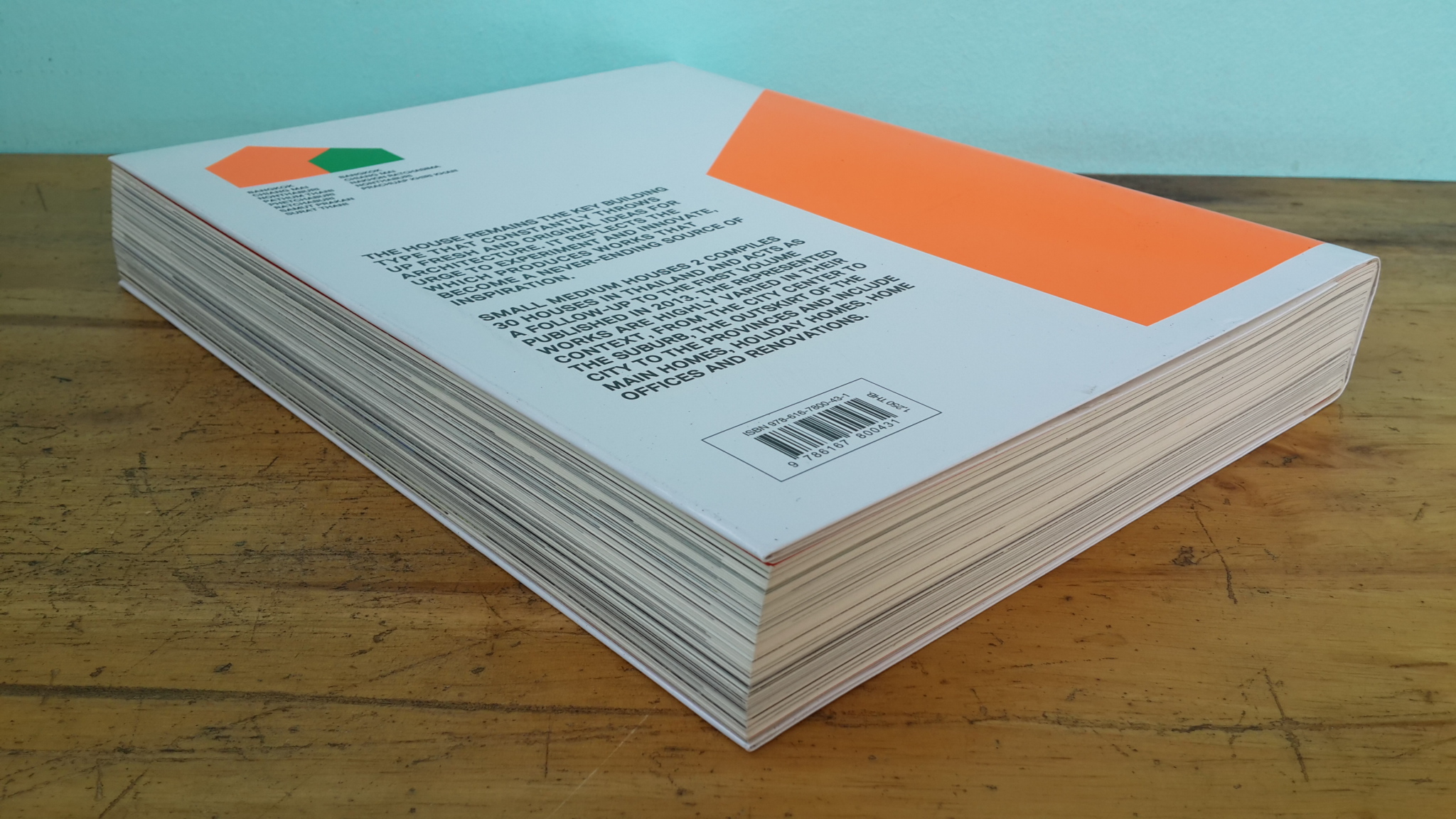 SMALL MEDIUM HOUSES 2