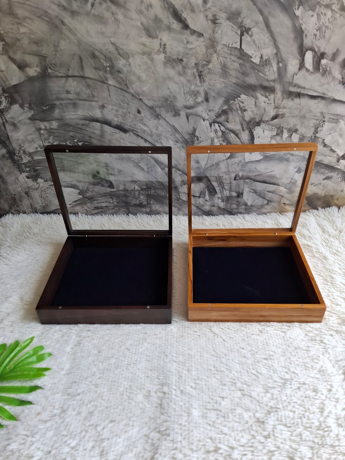 กล่องไม้สัก