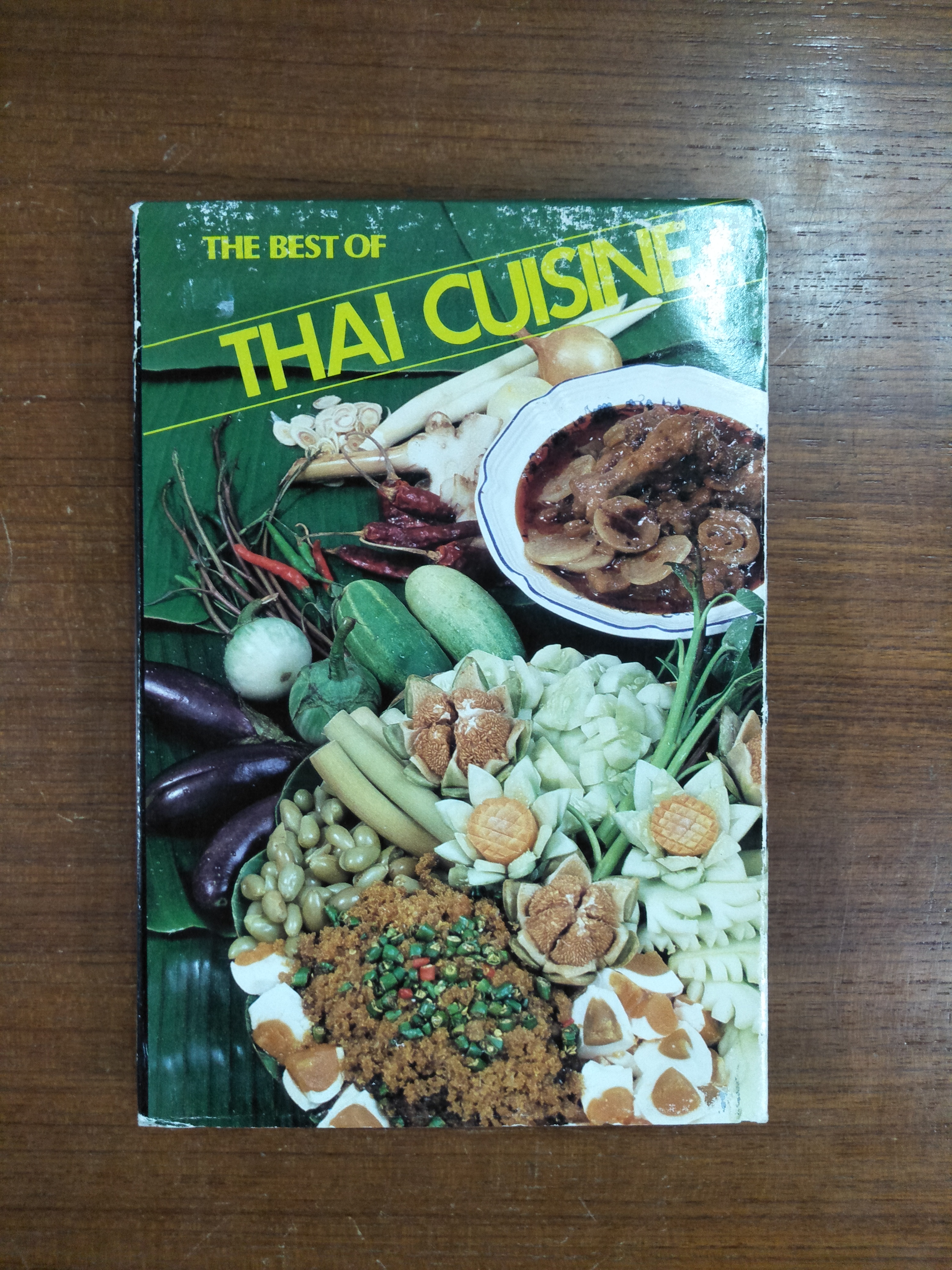 THE BEST OF THAI CUISINE / แสงแดด