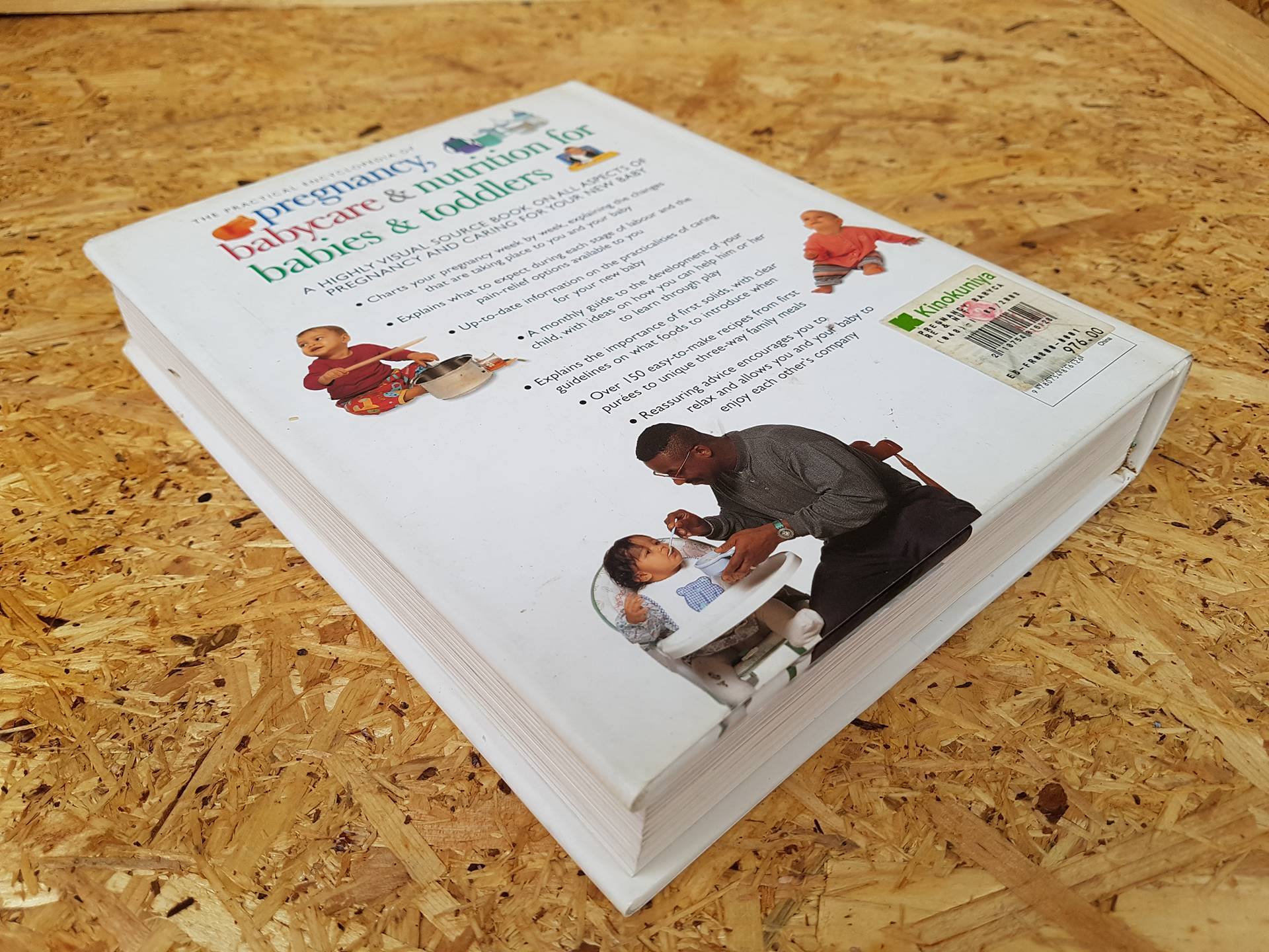 pregnancy, babycare & nutrition for babies & toddlers / ALISON MACKONOCHIE AND SARA LEWIS