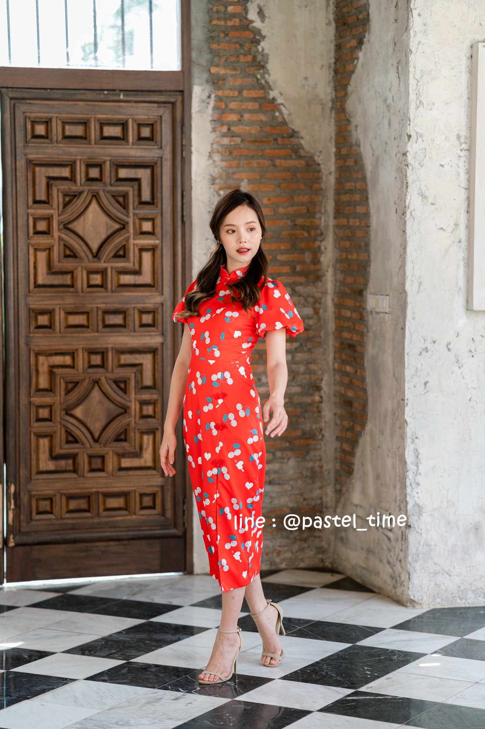 Cherry Ang Pao Dress เดรสกี่เพ้าคอจีนสีแดง