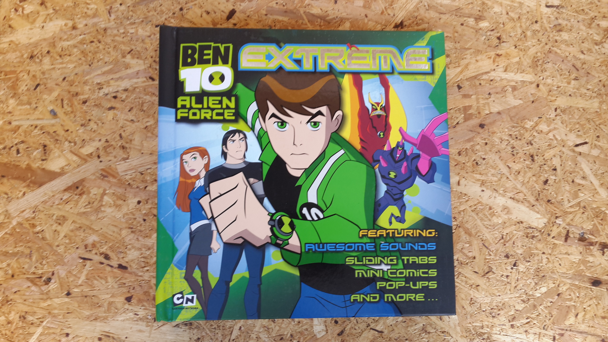 ฺBEN 10 ALIEN FORCE : EXTREME