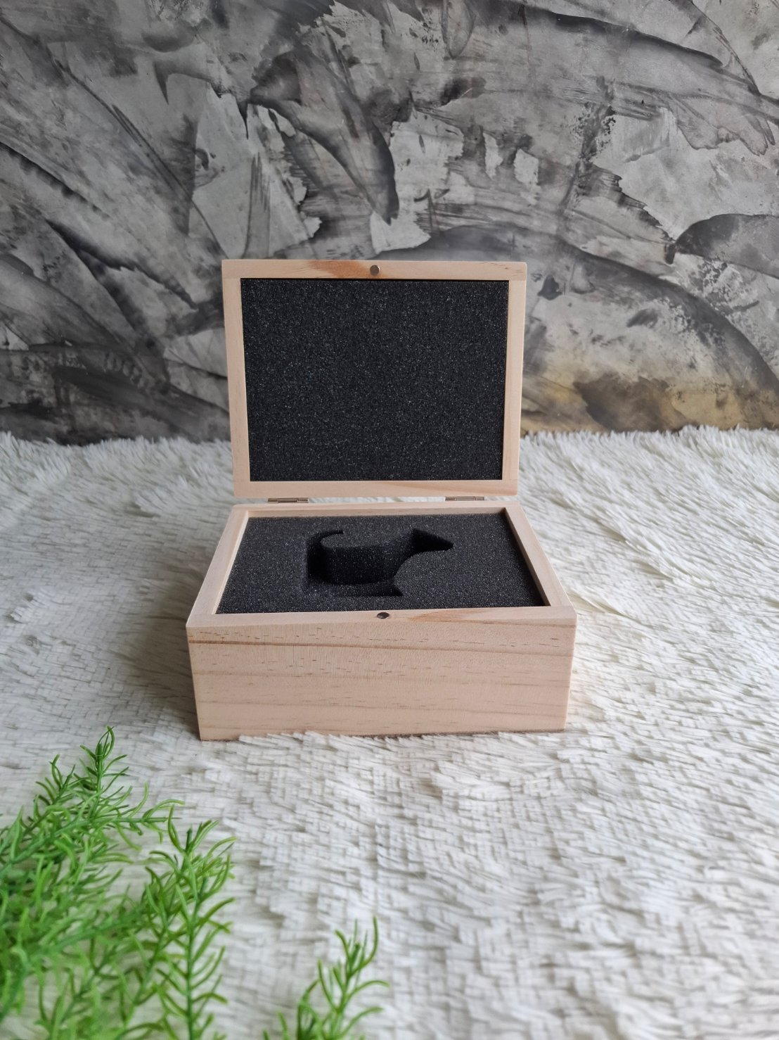 กล่องไม้ใส่งานโมเดล