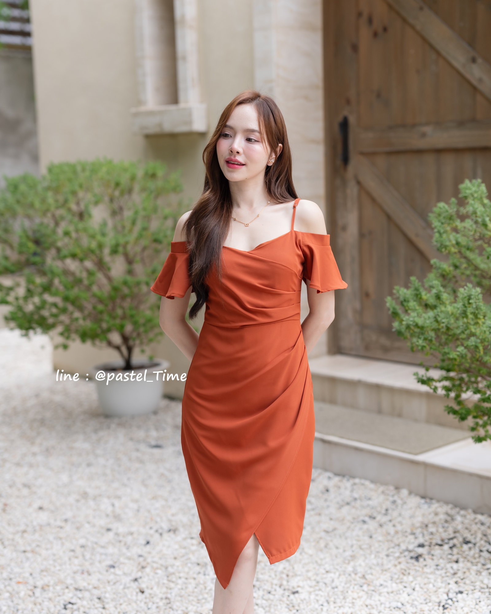 Celestia off-shoulder dress : สีส้มอิฐ [Made by Pastel Time]