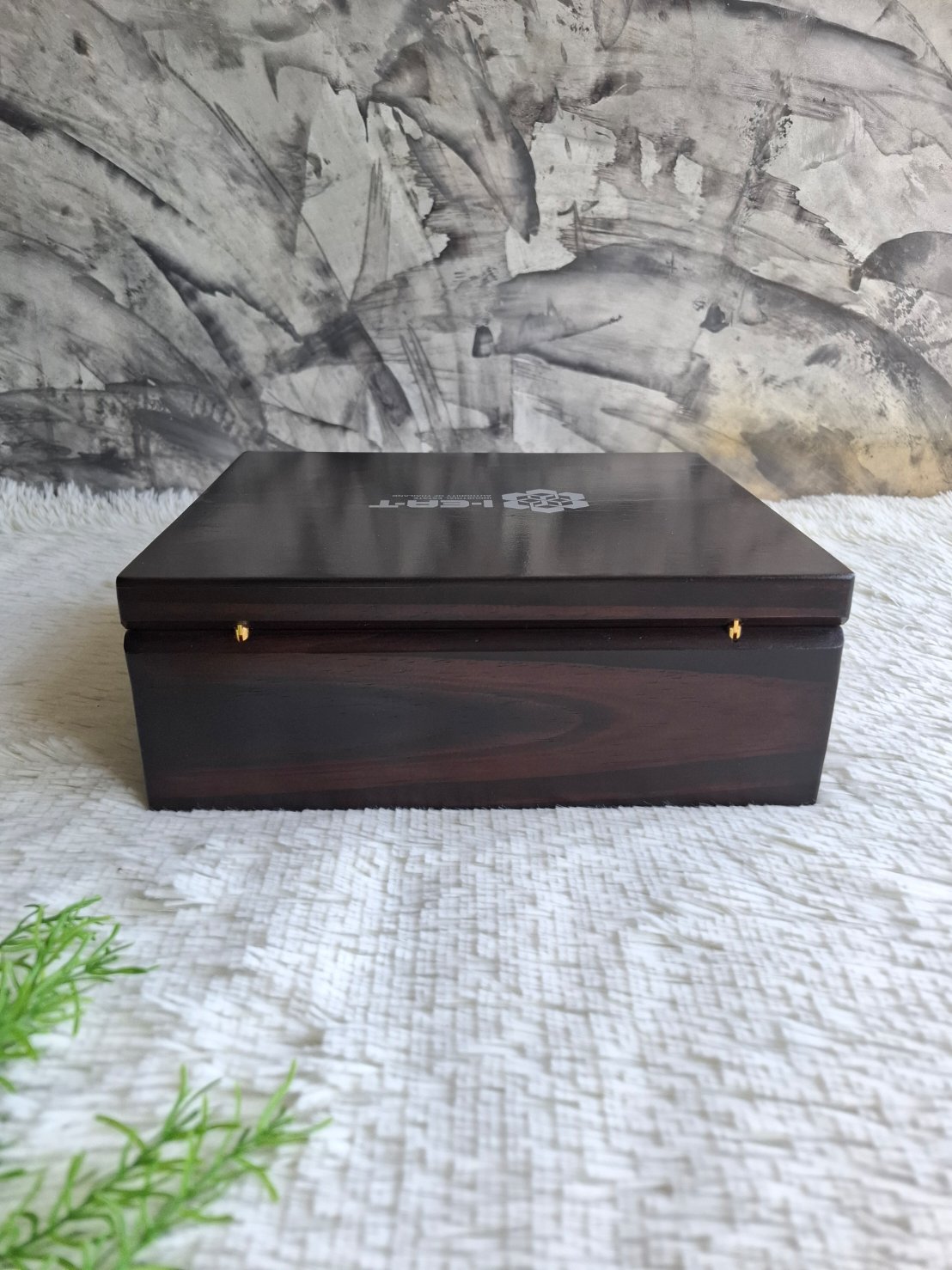 กล่องไม้ใส่ชุดน้ำหมึก+ปากกา