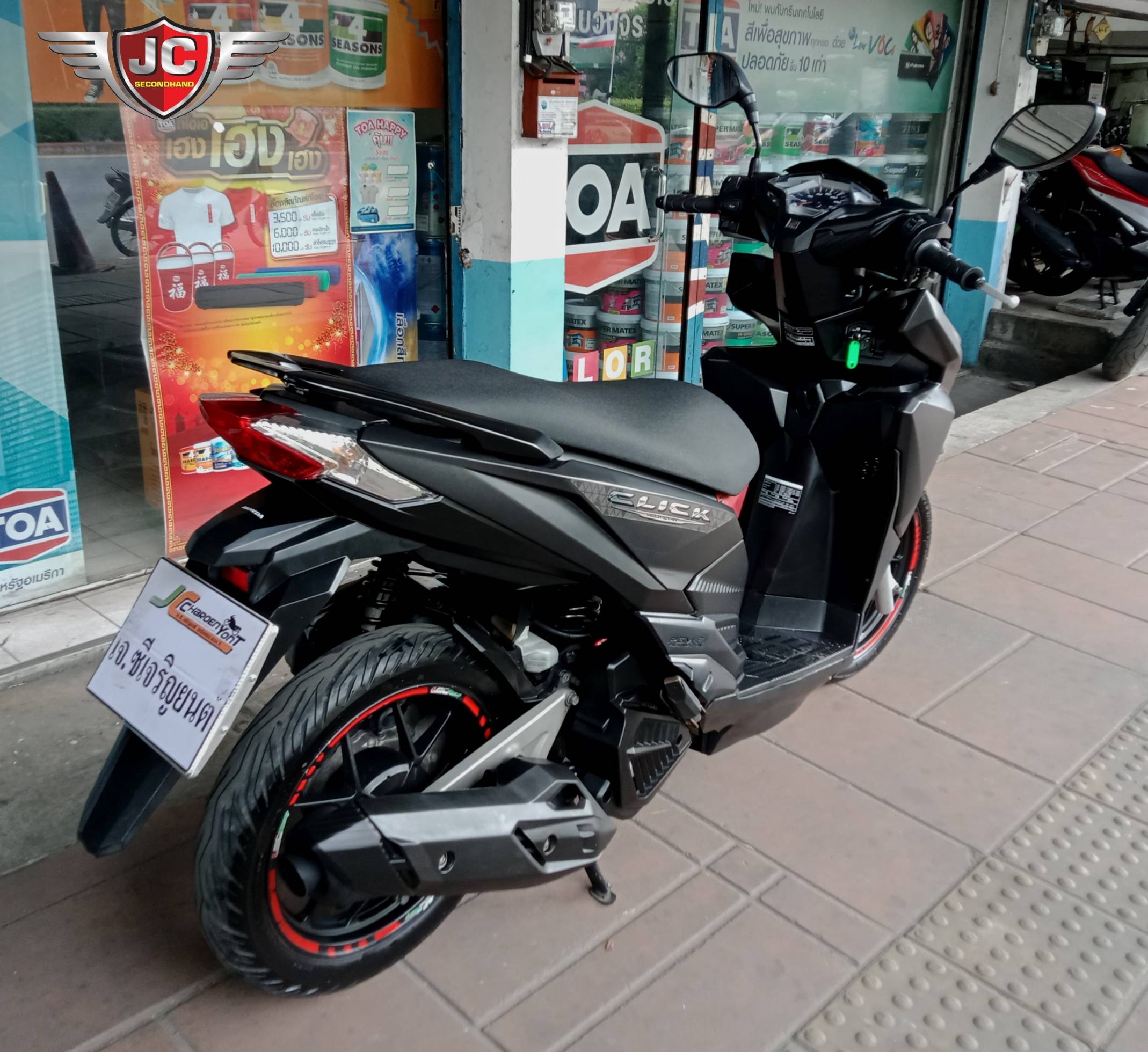 หายไปนานเกิ้น...."รถบ้านมือเดียว" HONDA CLICK125I LED ตัว Top รถกลางปี 59 สภาพสวยดูดี