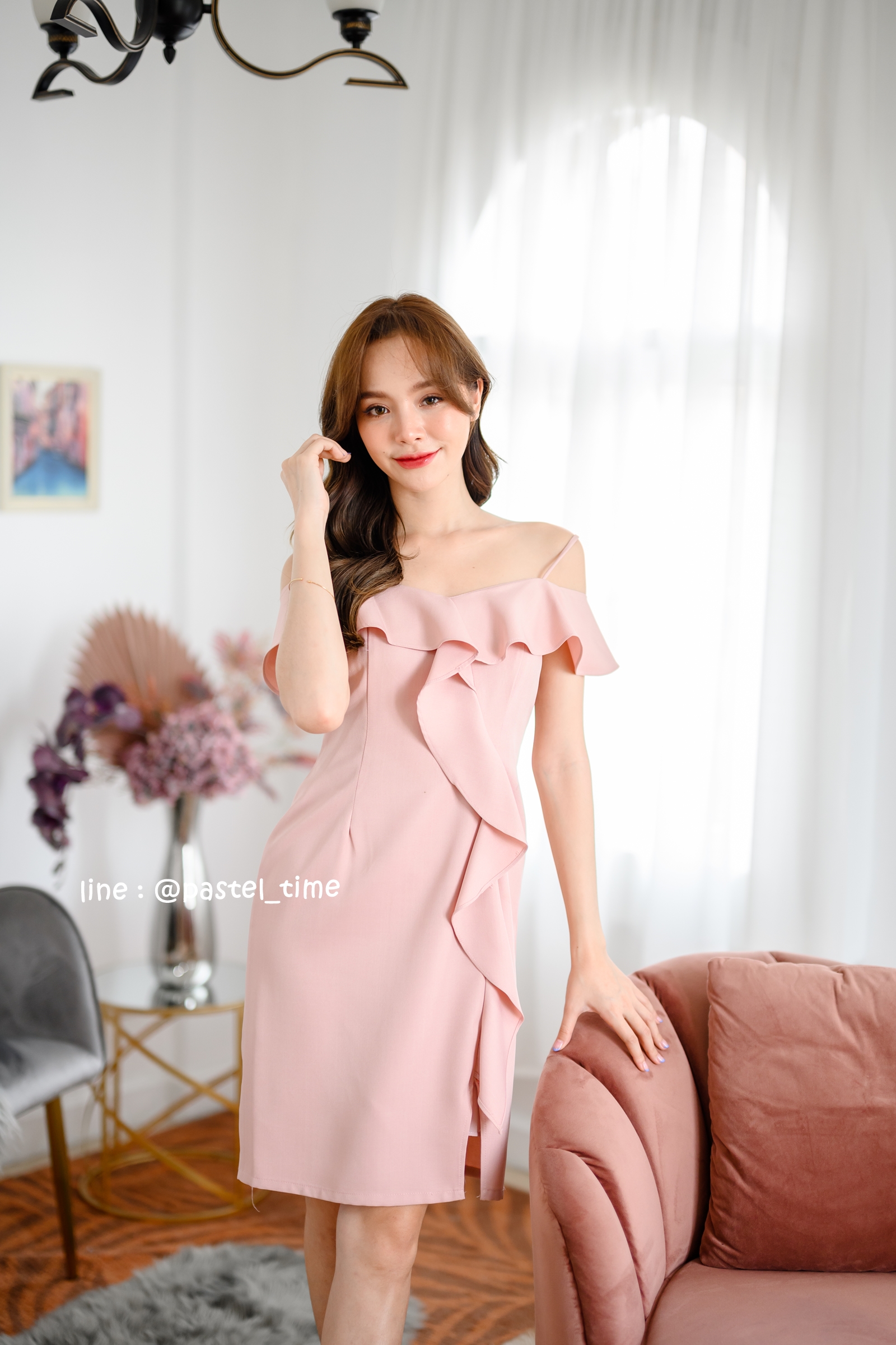 Kathy Off Shoulder Dress - สีชมพู **มีแต่S**