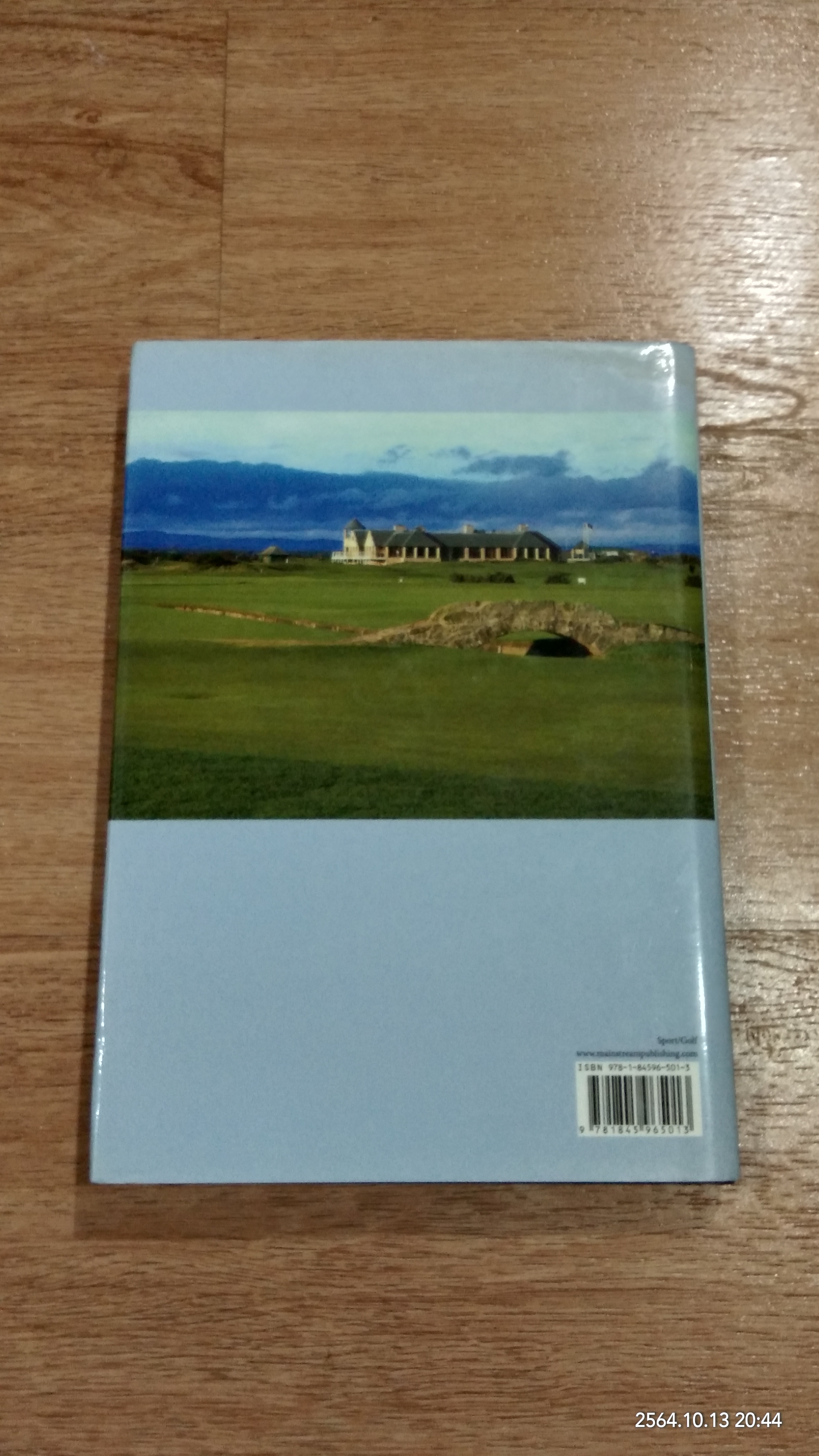 St Andrews Links Six Centuries of Golf / TOM JARRETT (มีรอยโดนน้ำ)
