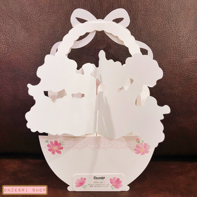 Sanrio Pop up Card ลาย Hello Kitty Flower Basket กางออกมาจะเป็นตะกร้าดอกไม้ Hello Kitty น่ารักมาก เขียนด้านหลังได้ มาพร้อมซอง ขนาดก่อนกาง 17.4 x 12 x 6 ซม.