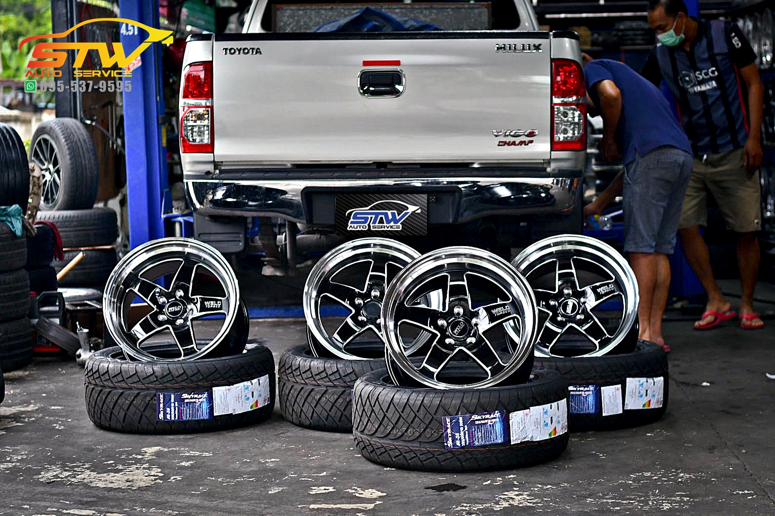 ล้อแม็กซ์ WELD ขอบ18นิ้ว+SKYRACE R-35 255/50R18 106W