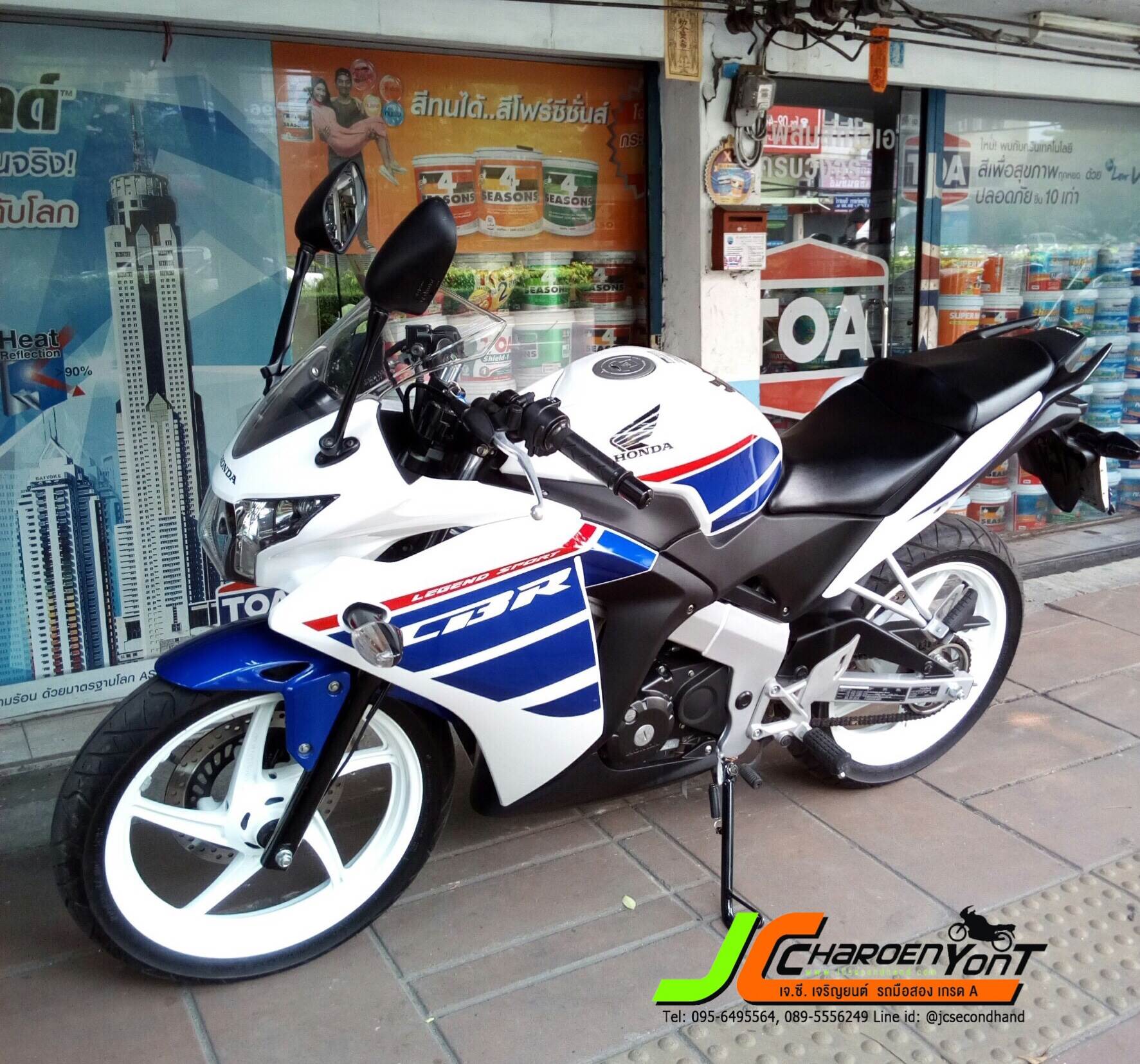 "สดกว่านี้ก็ป้ายแดงแล้ว" HONDA CBR150~legend spirit~จดทะเบียนปี 60 ลายใหม่ล่าสุด สภาพน้องป้ายแดง "4 พันโลแท้" แทบไร้ที่ติ
