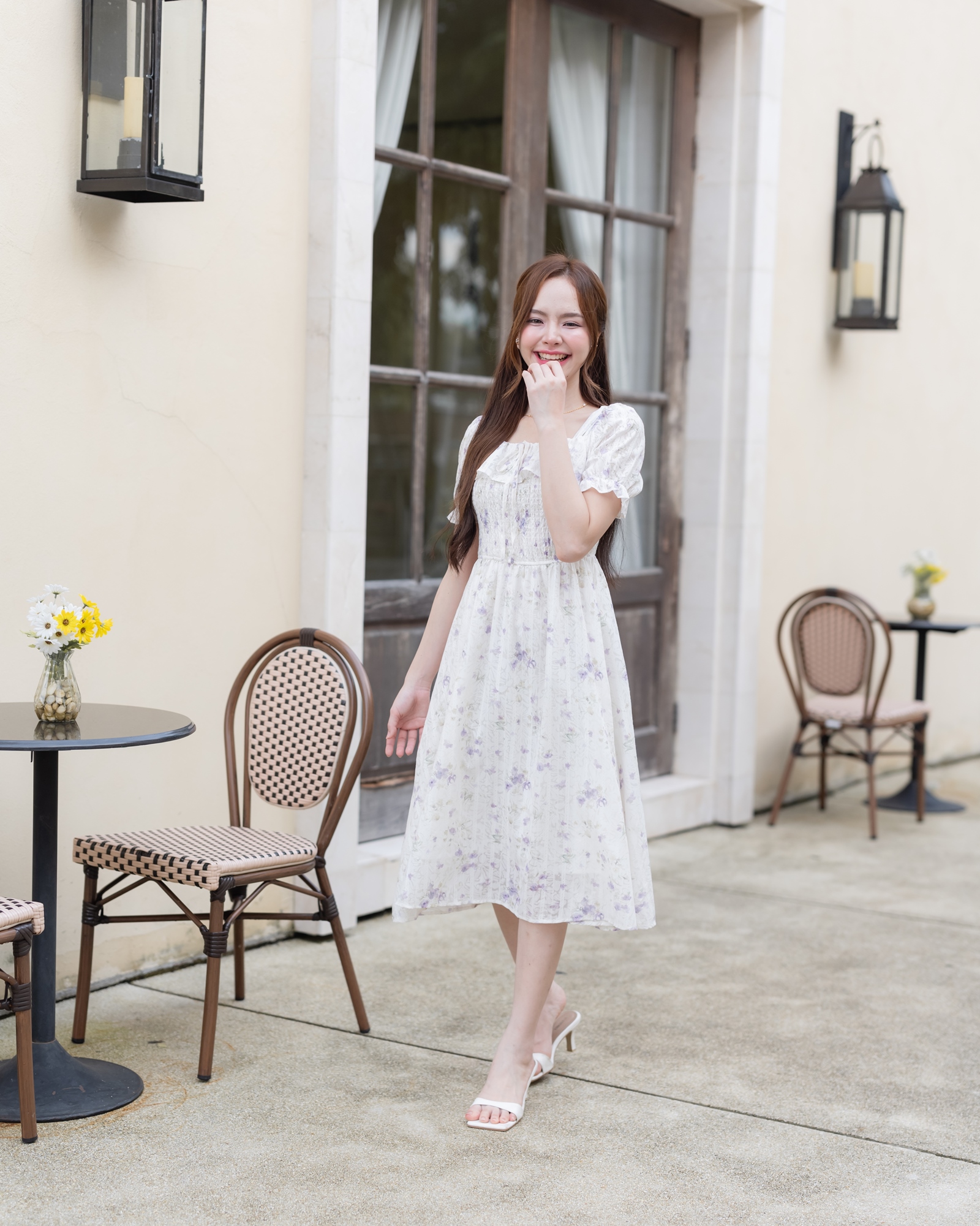 Florence Vintage Dress : ลายดอกไม้สีม่วง