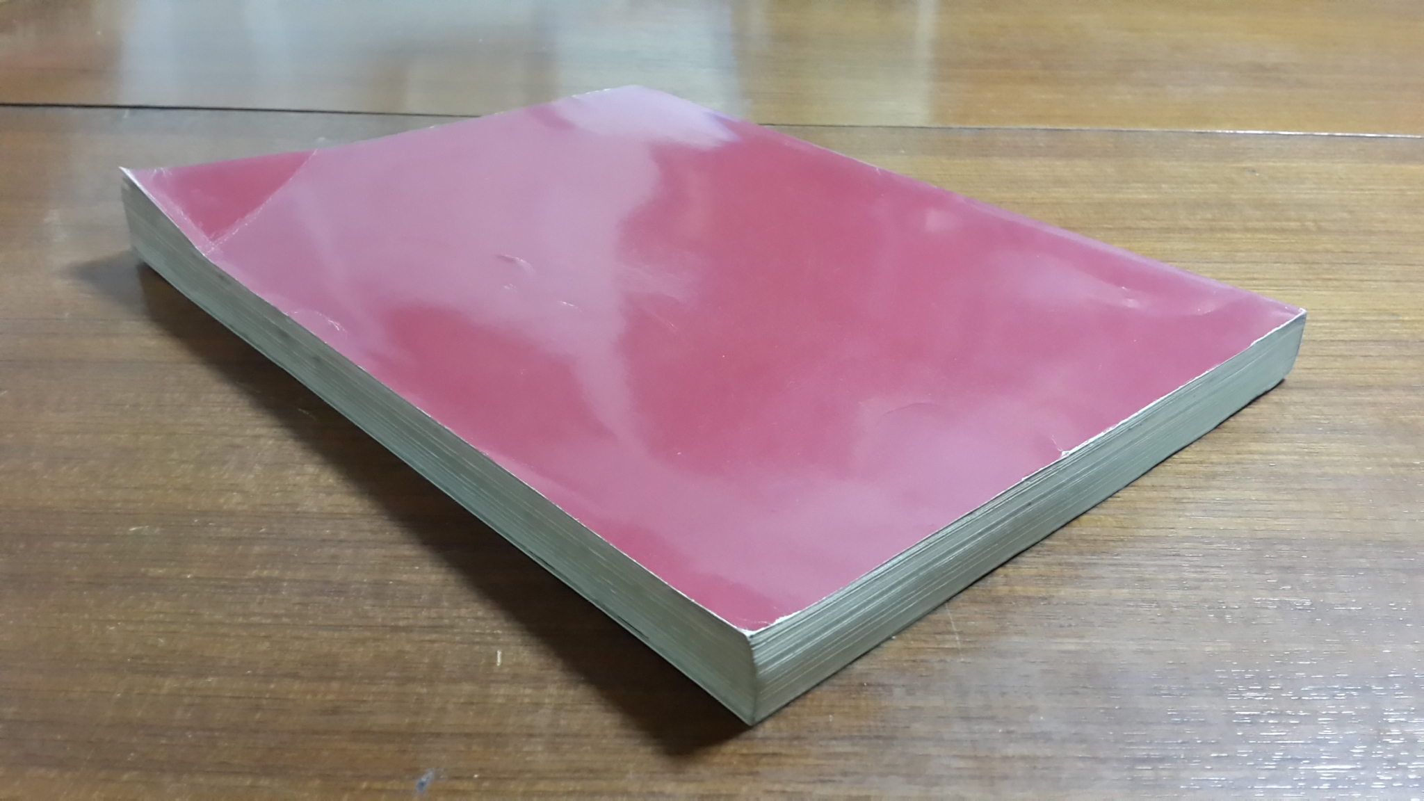 สิทธิสตรี : ประวัติและวิวัฒนาการของการเรียกร้องสิทธิสตรีไทย / สุภัทรา สิงหลกะ