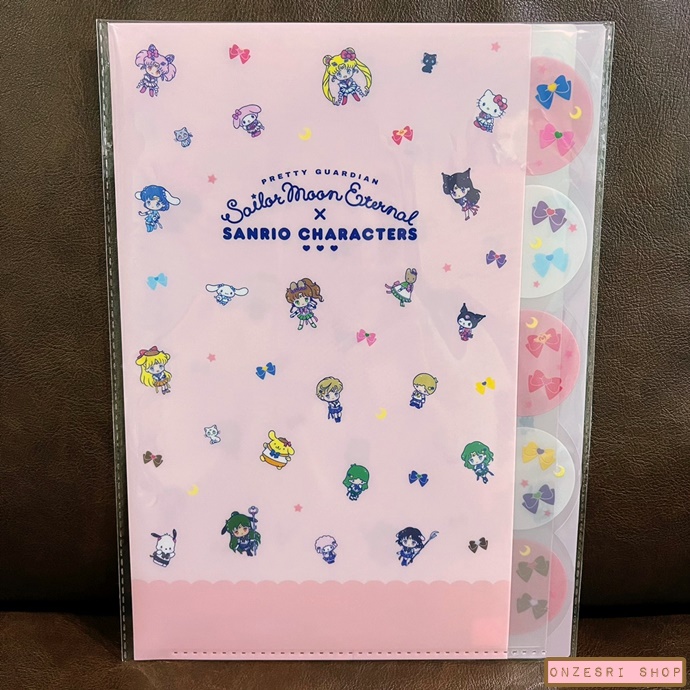 แฟ้ม A4 ลาย Sailor Moon Eternal x Sanrio Characters สีชมพู แยกใส่เอกสารได้ 5 ช่อง ตรงที่แบ่งแต่ละช่องเป็นแบบลายสวย