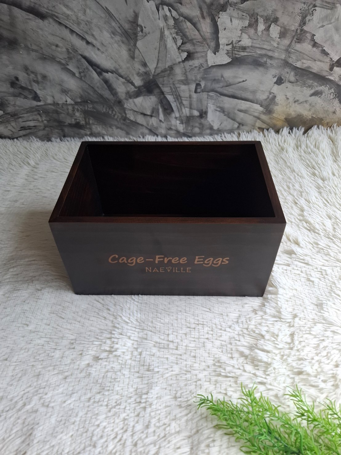 ถาดไม้สน