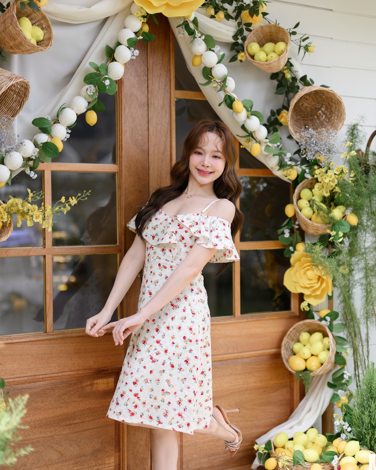 Hanano Yume Off-shoulder Dress