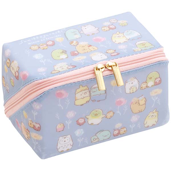 กระเป๋า Sumikko Gurashi Minna de Kotorikko pacapo. Multi Pouch สีฟ้า เป็นกระเป๋าอเนกประสงค์ เปิดซิปได้กว้าง ขนาด 8 x 13 x 8 ซม.
